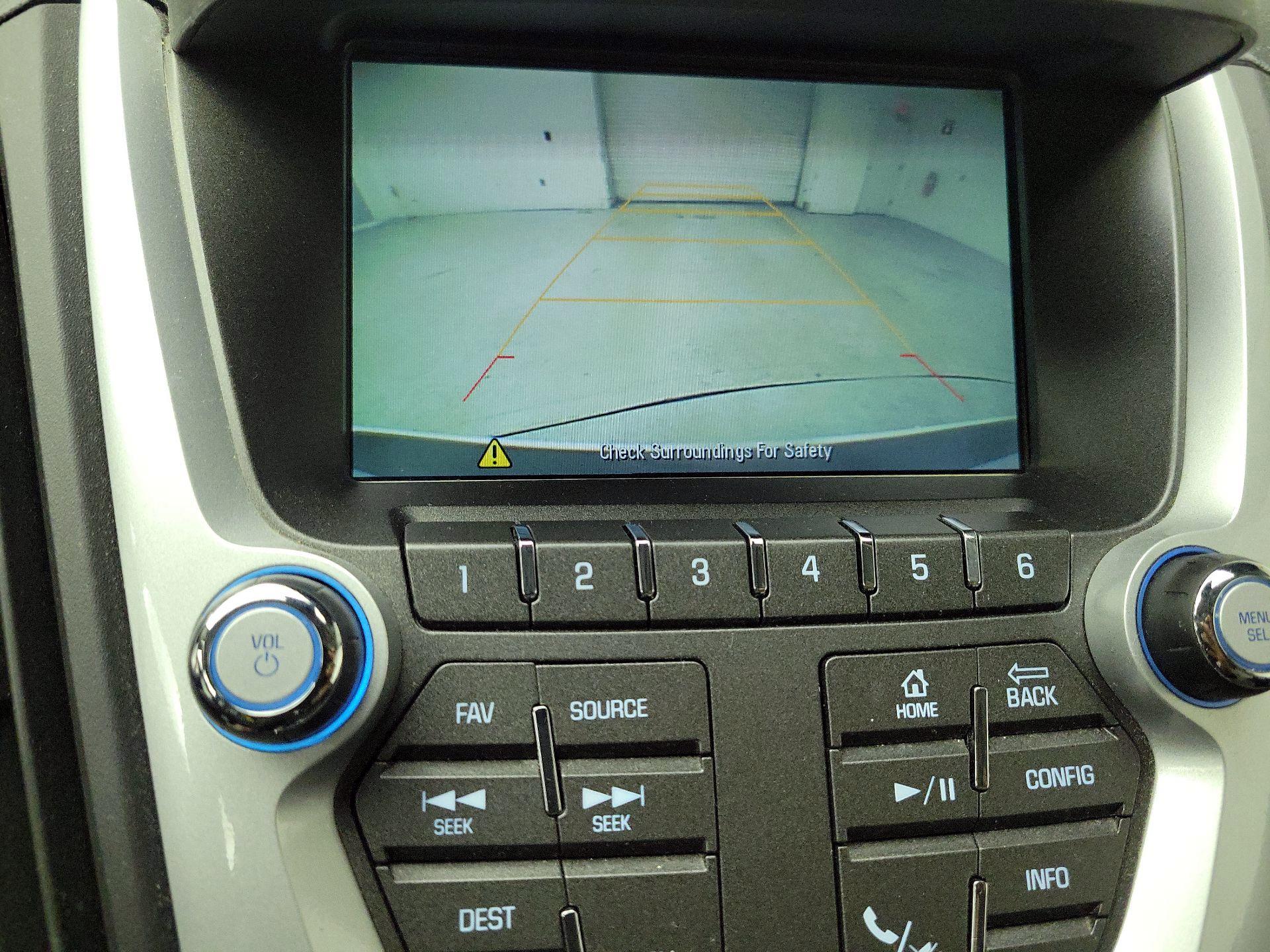 Thumbnail: 2016 Chevrolet Equinox - 15