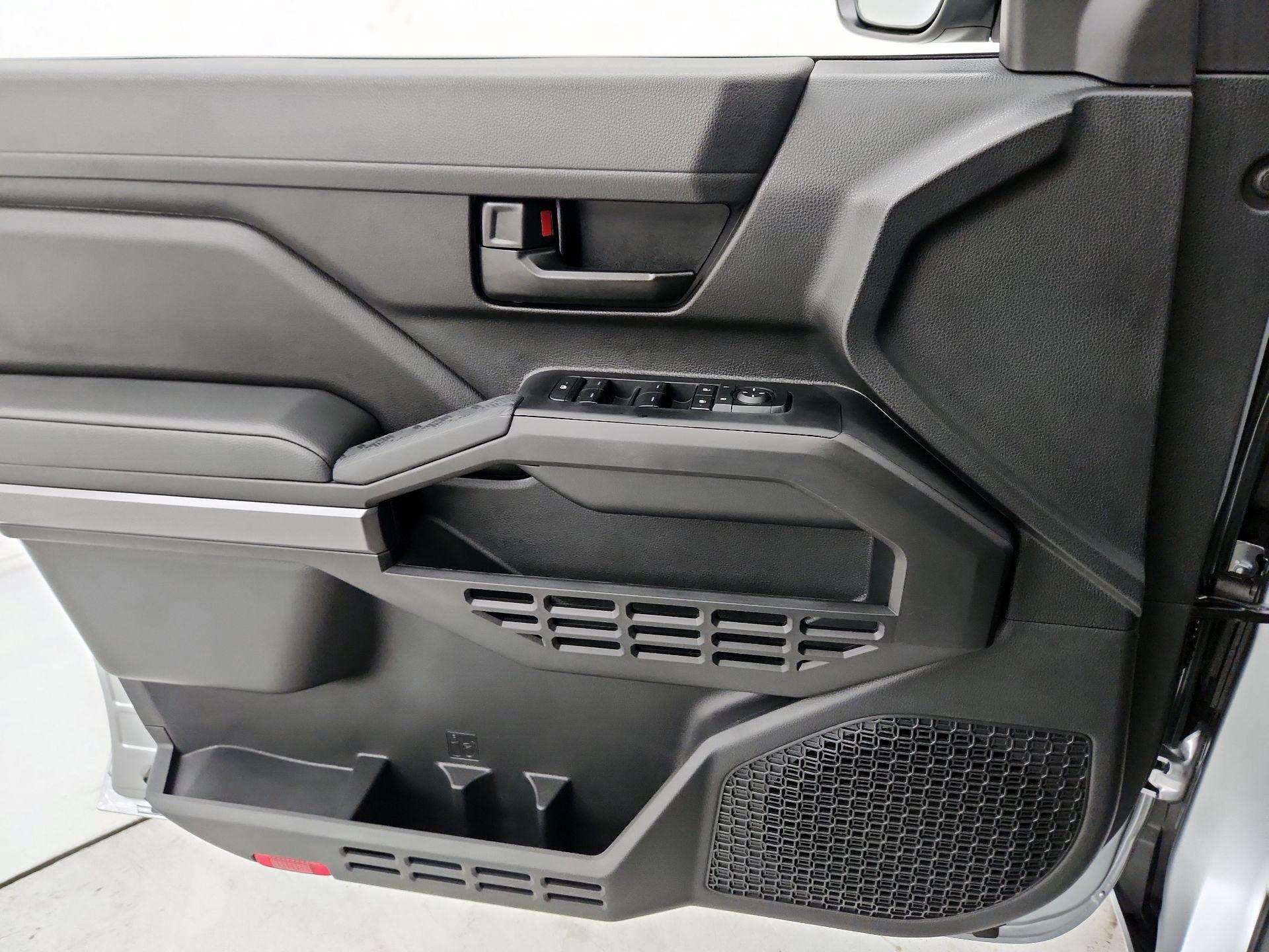 Thumbnail: 2025 Toyota Tacoma - 12