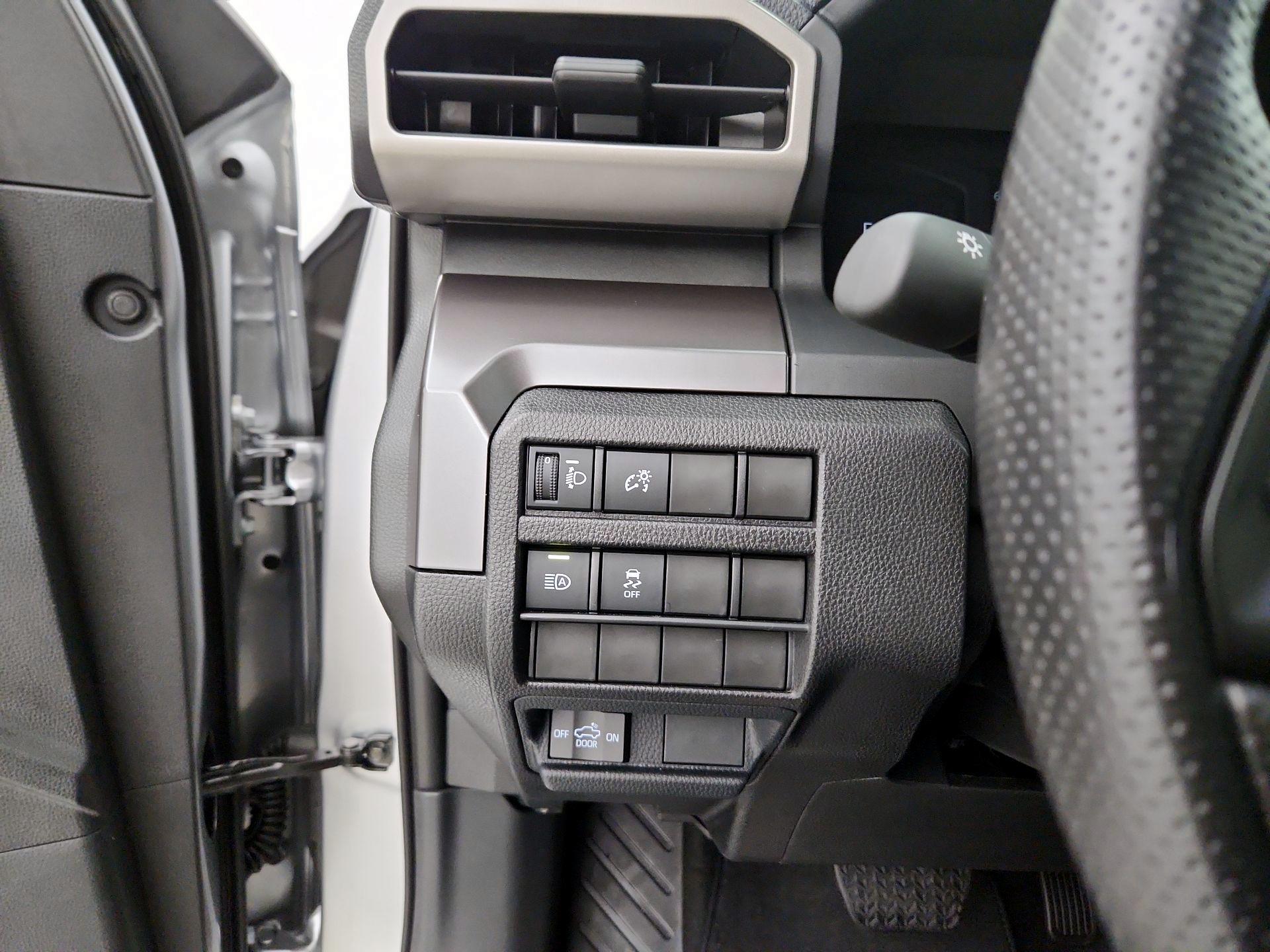 Thumbnail: 2025 Toyota Tacoma - 13