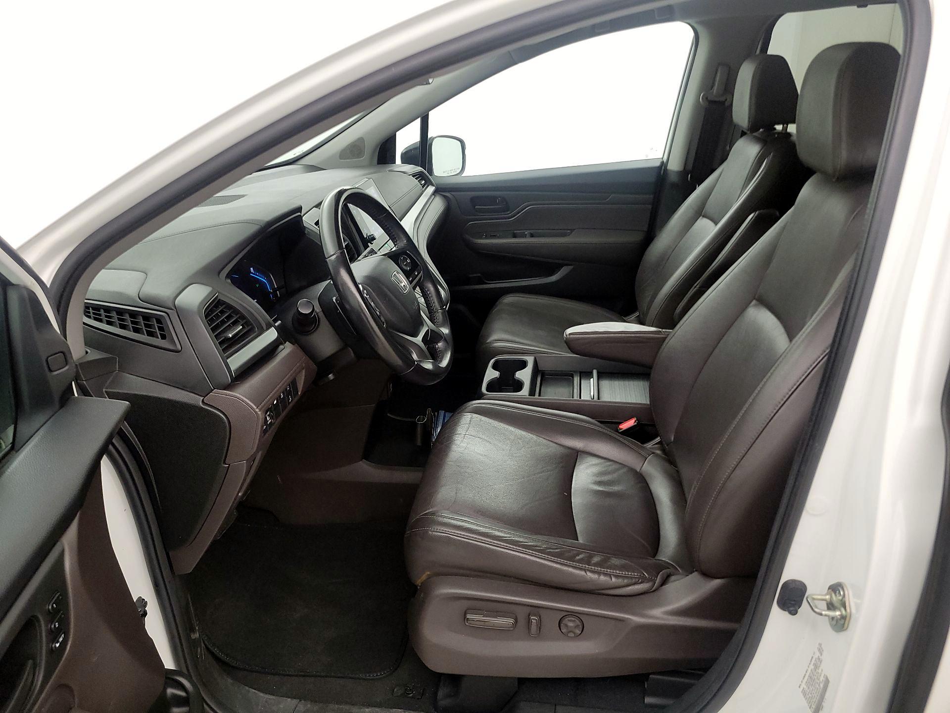 Thumbnail: 2020 Honda Odyssey - 11