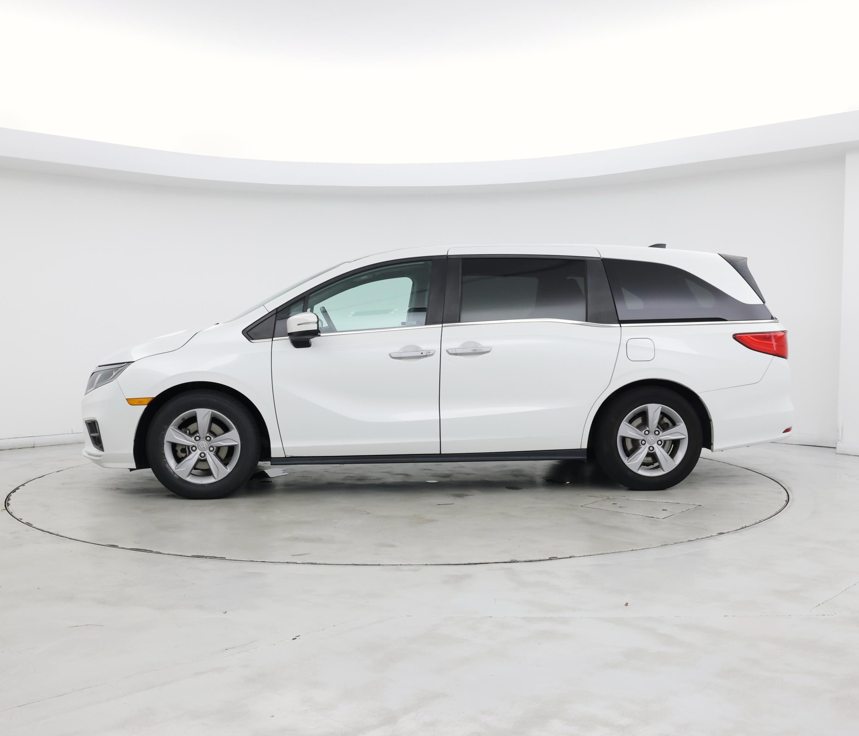 Thumbnail: 2020 Honda Odyssey - 3