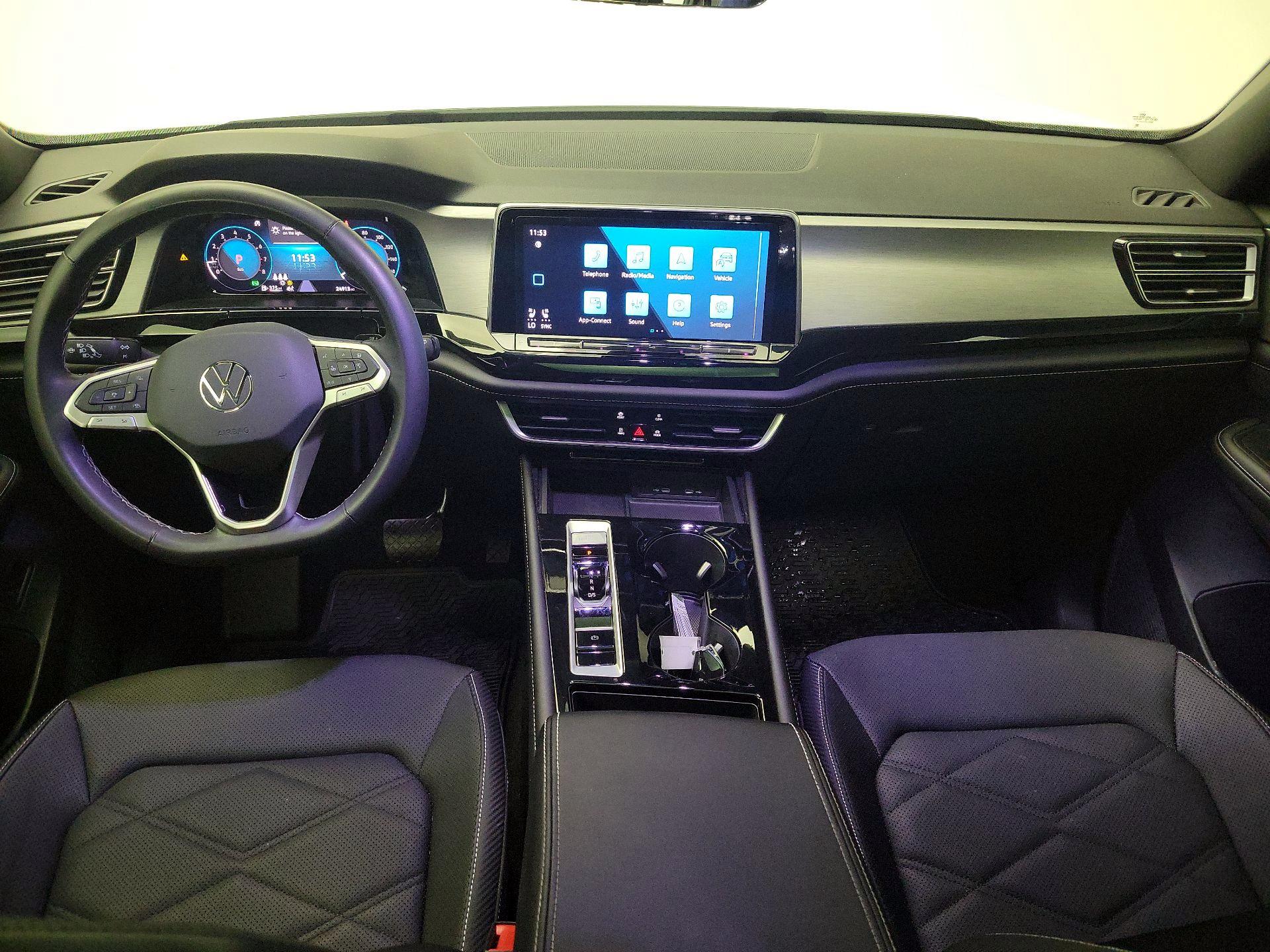 Thumbnail: 2024 Volkswagen Atlas - 9