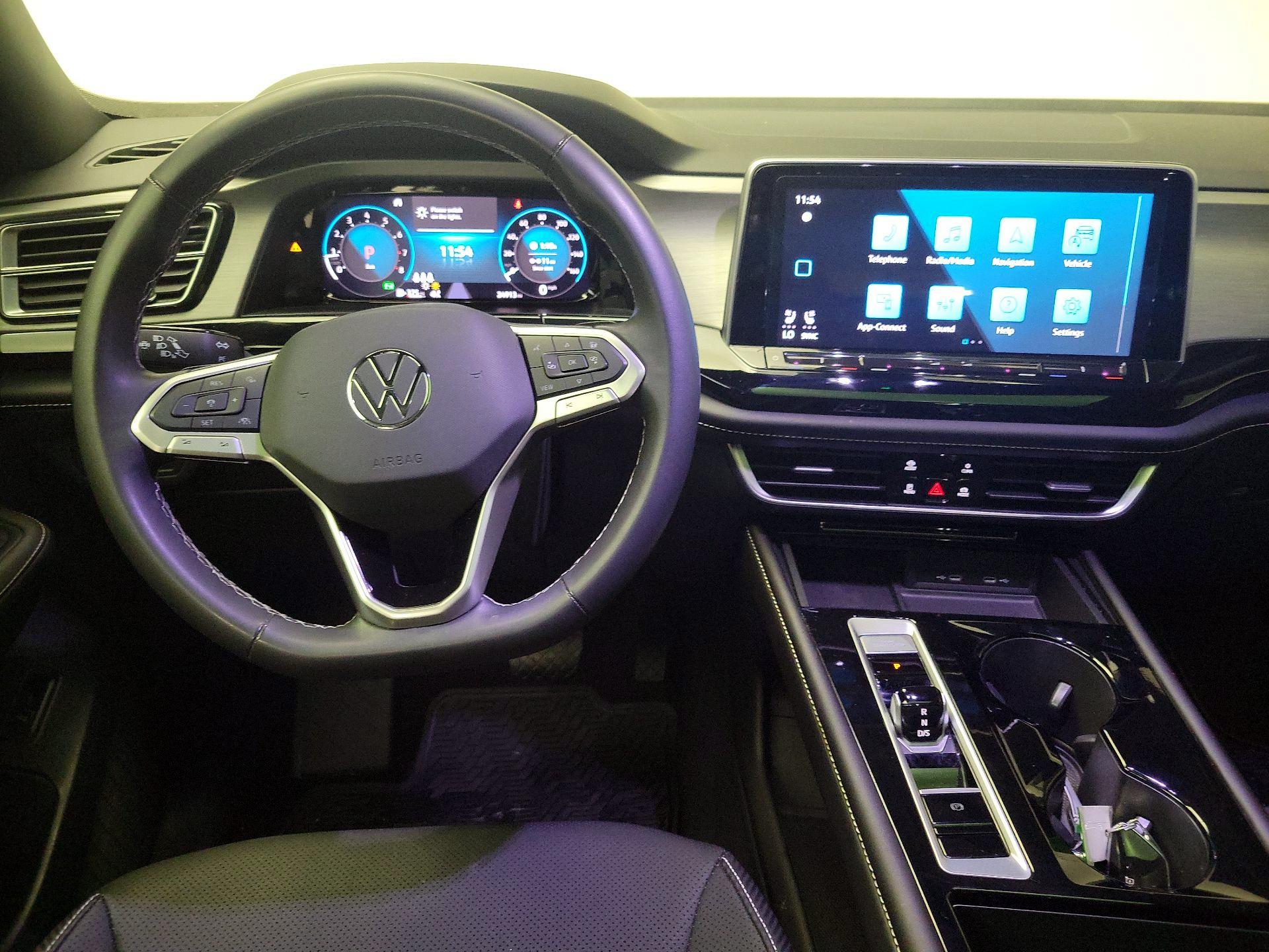 Thumbnail: 2024 Volkswagen Atlas - 10