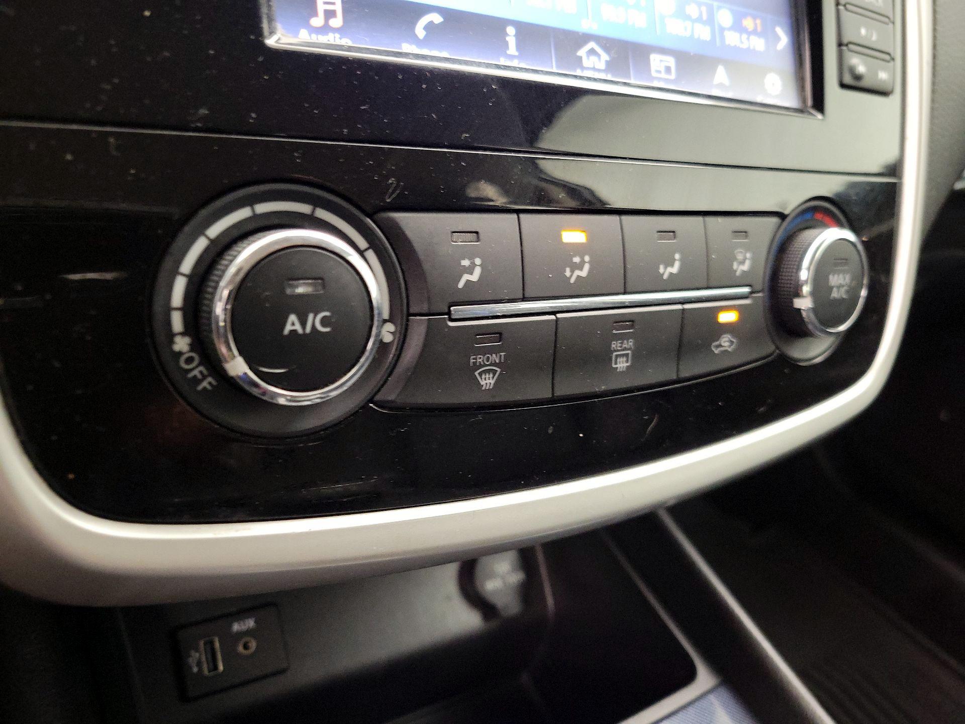 Thumbnail: 2018 Nissan Altima - 16