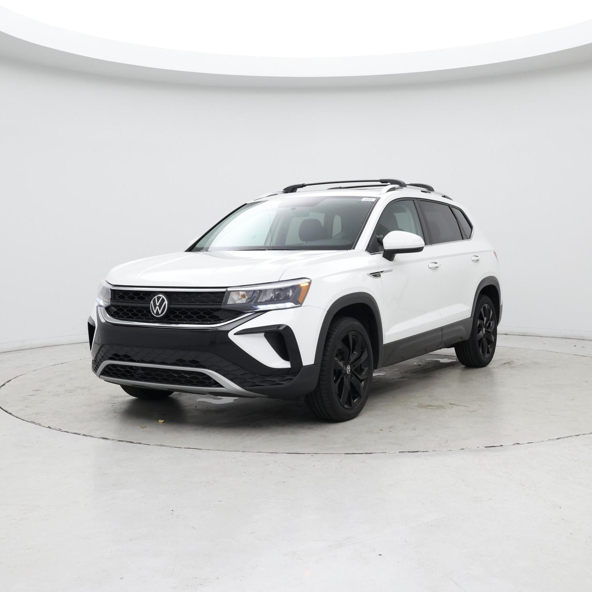 Thumbnail: 2022 Volkswagen Taos - 4