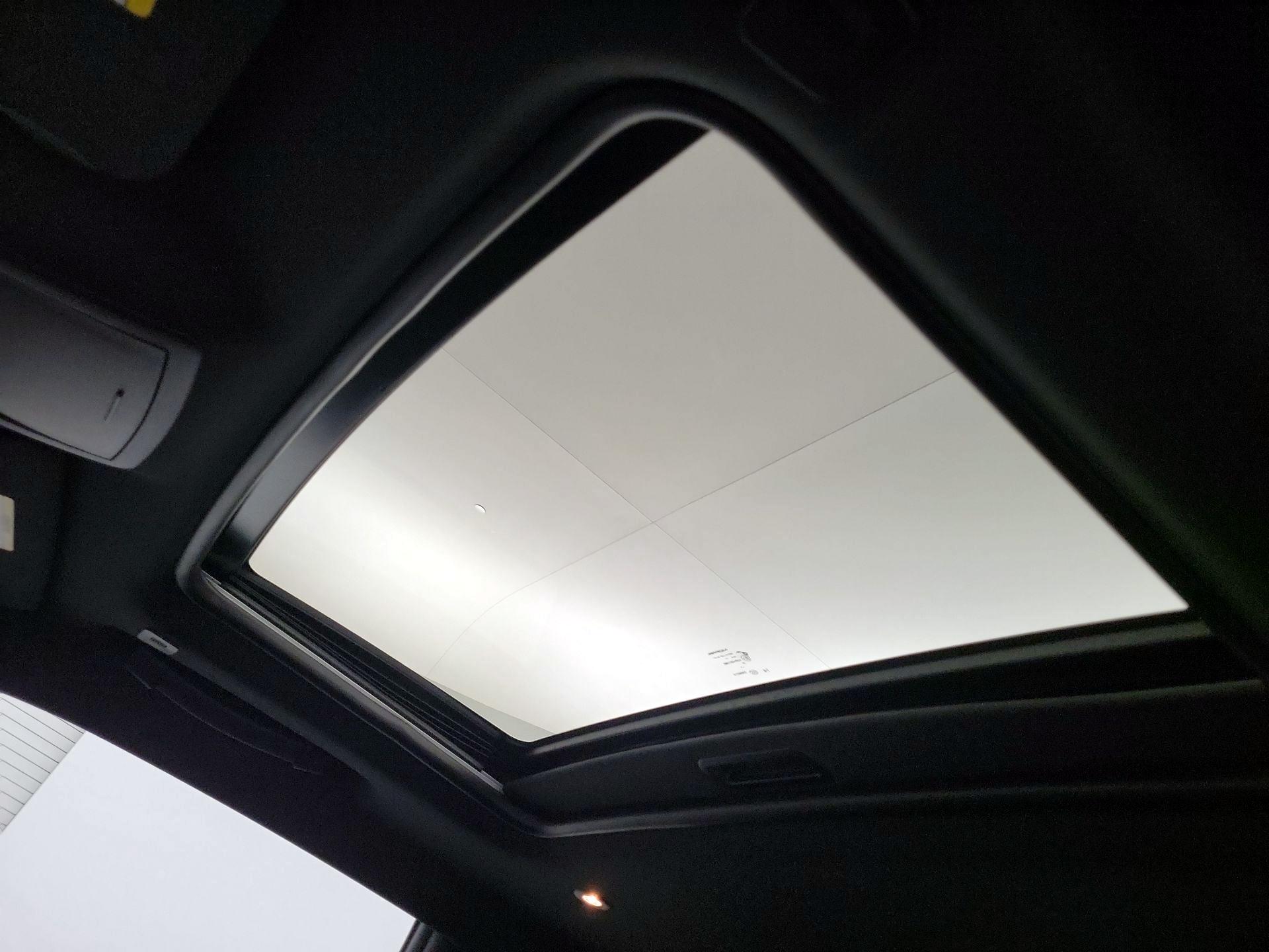 Thumbnail: 2019 Dodge Challenger - 17