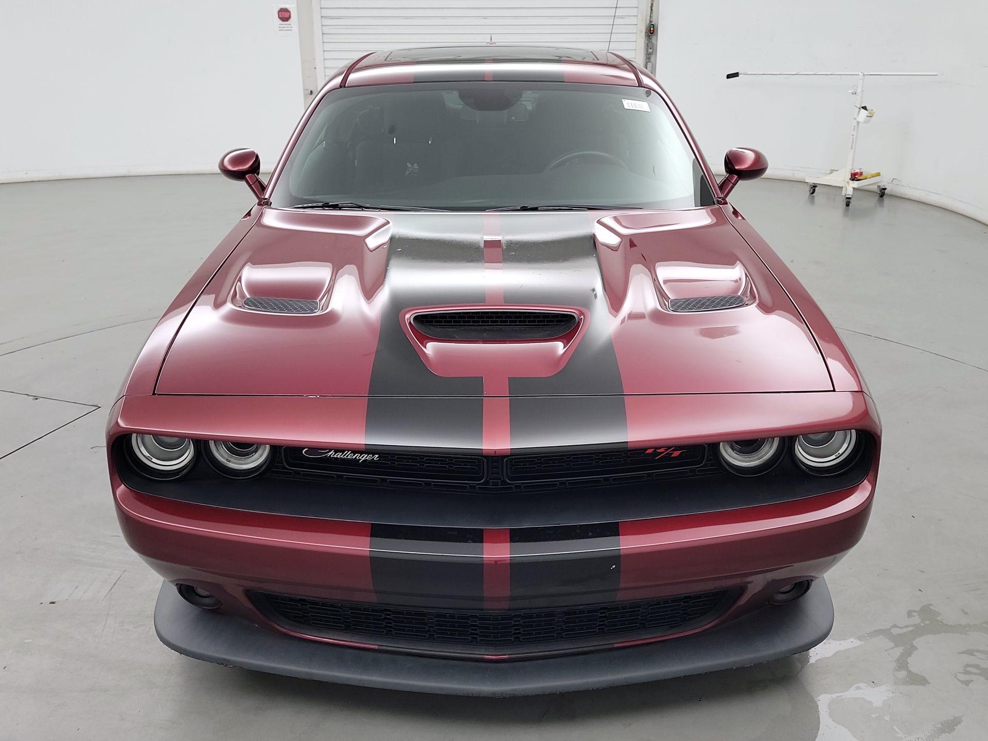 Thumbnail: 2019 Dodge Challenger - 2