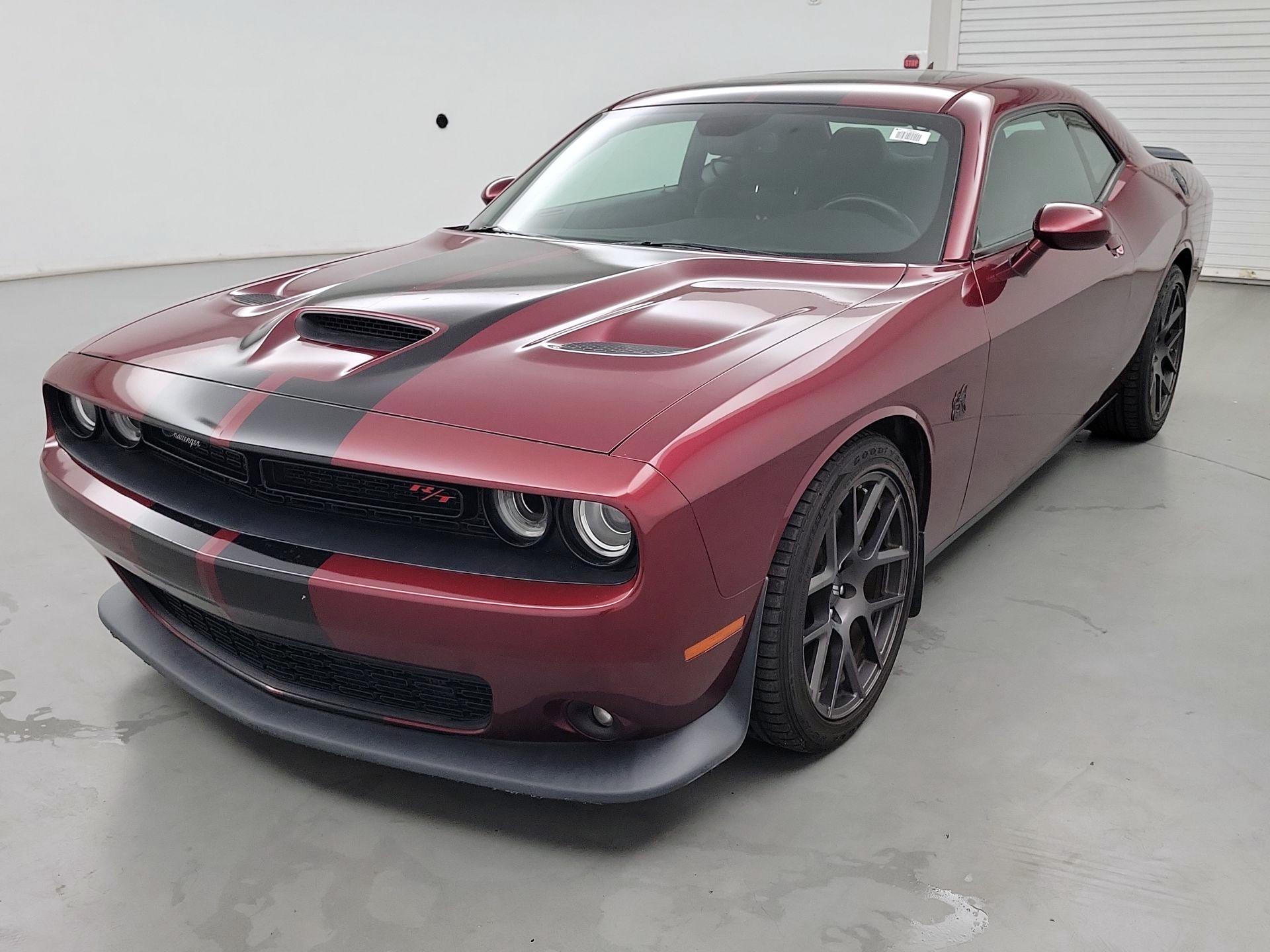 Thumbnail: 2019 Dodge Challenger - 3