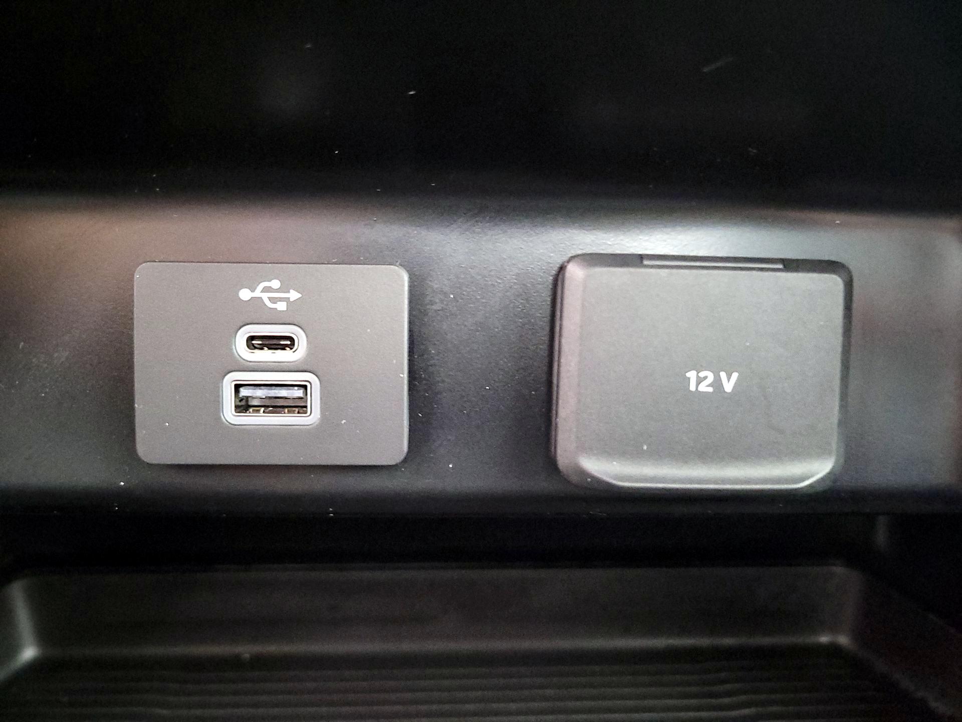 Thumbnail: 2025 Ford F-250 - 18