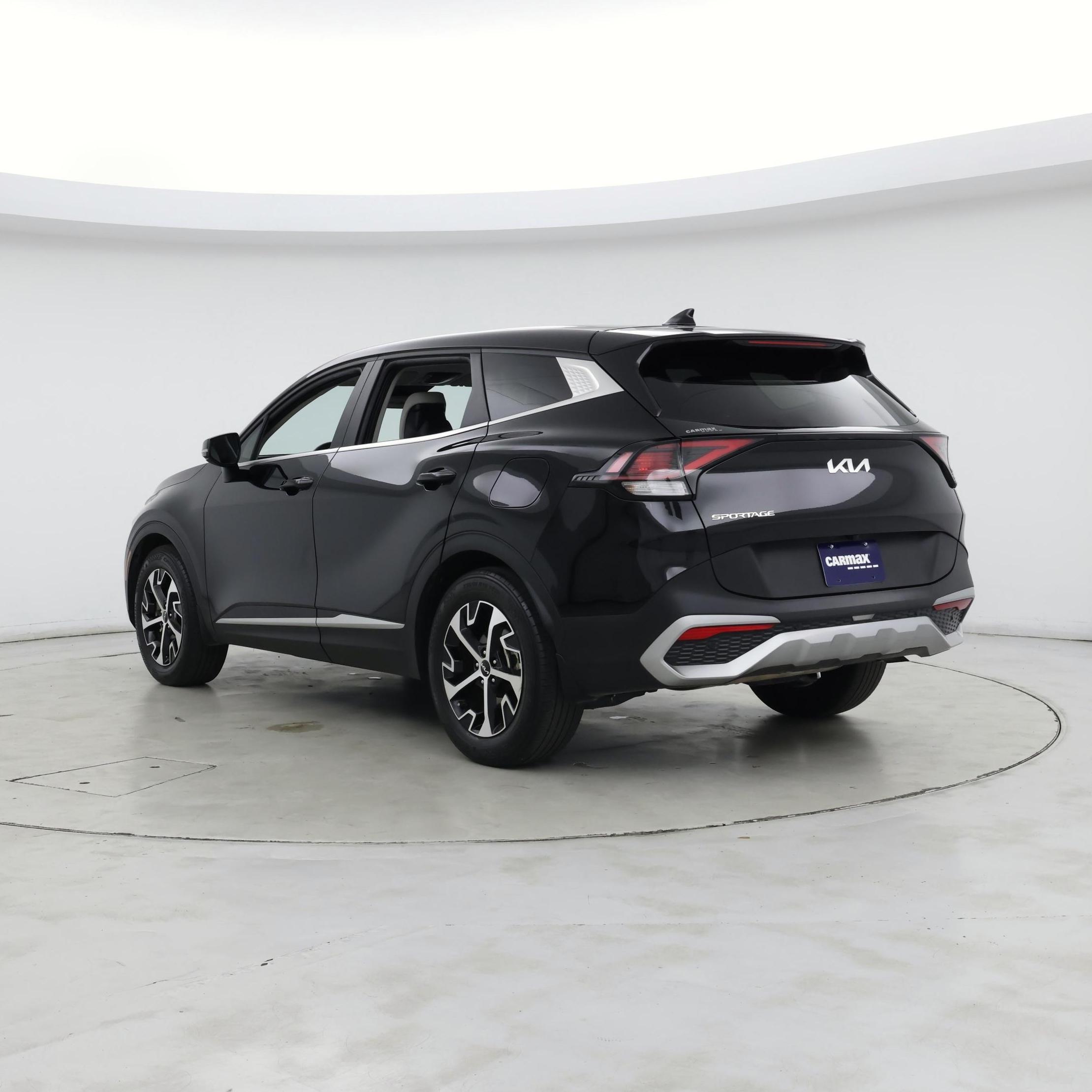 Thumbnail: 2023 Kia Sportage - 2