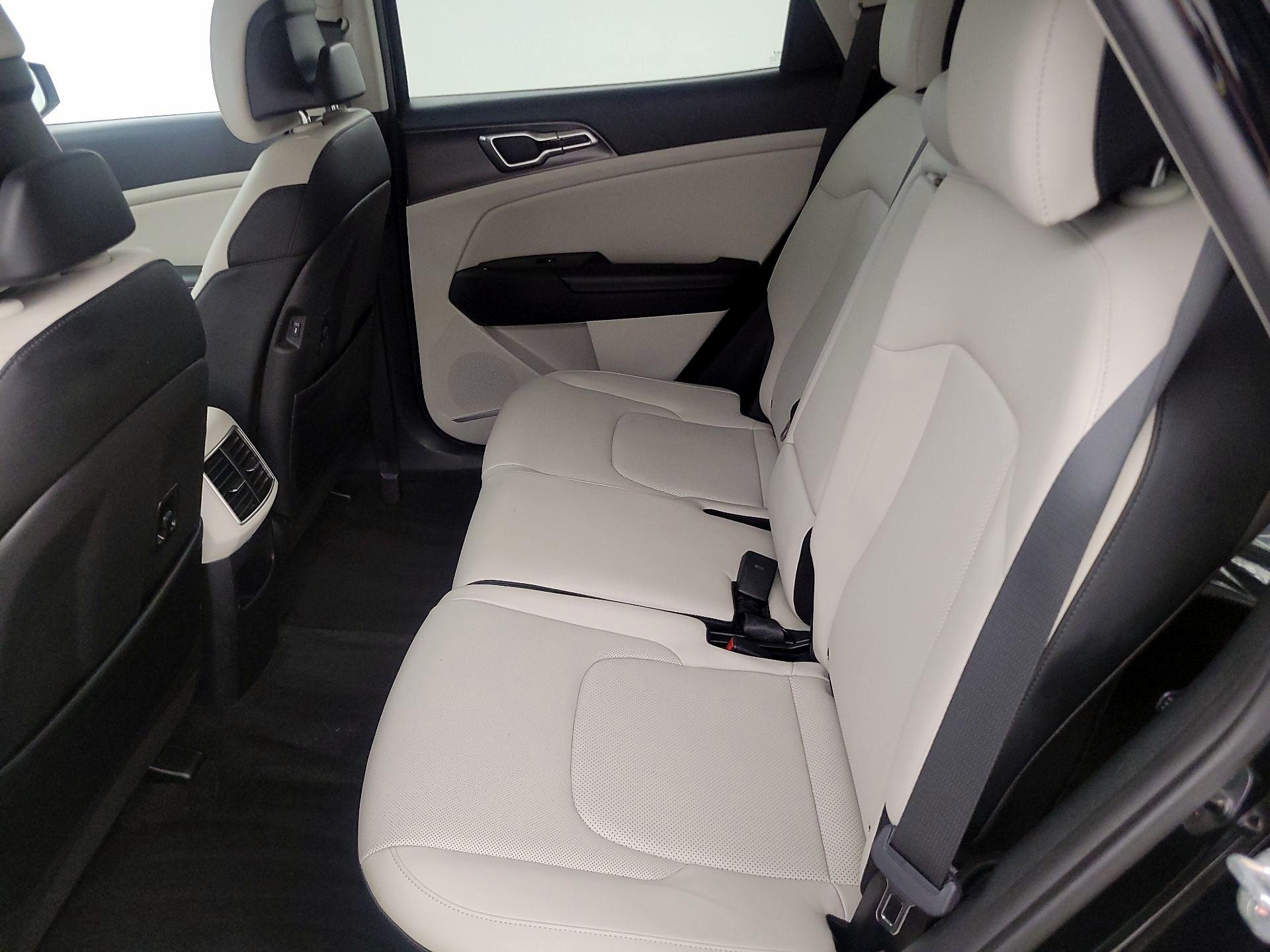 Thumbnail: 2023 Kia Sportage - 20