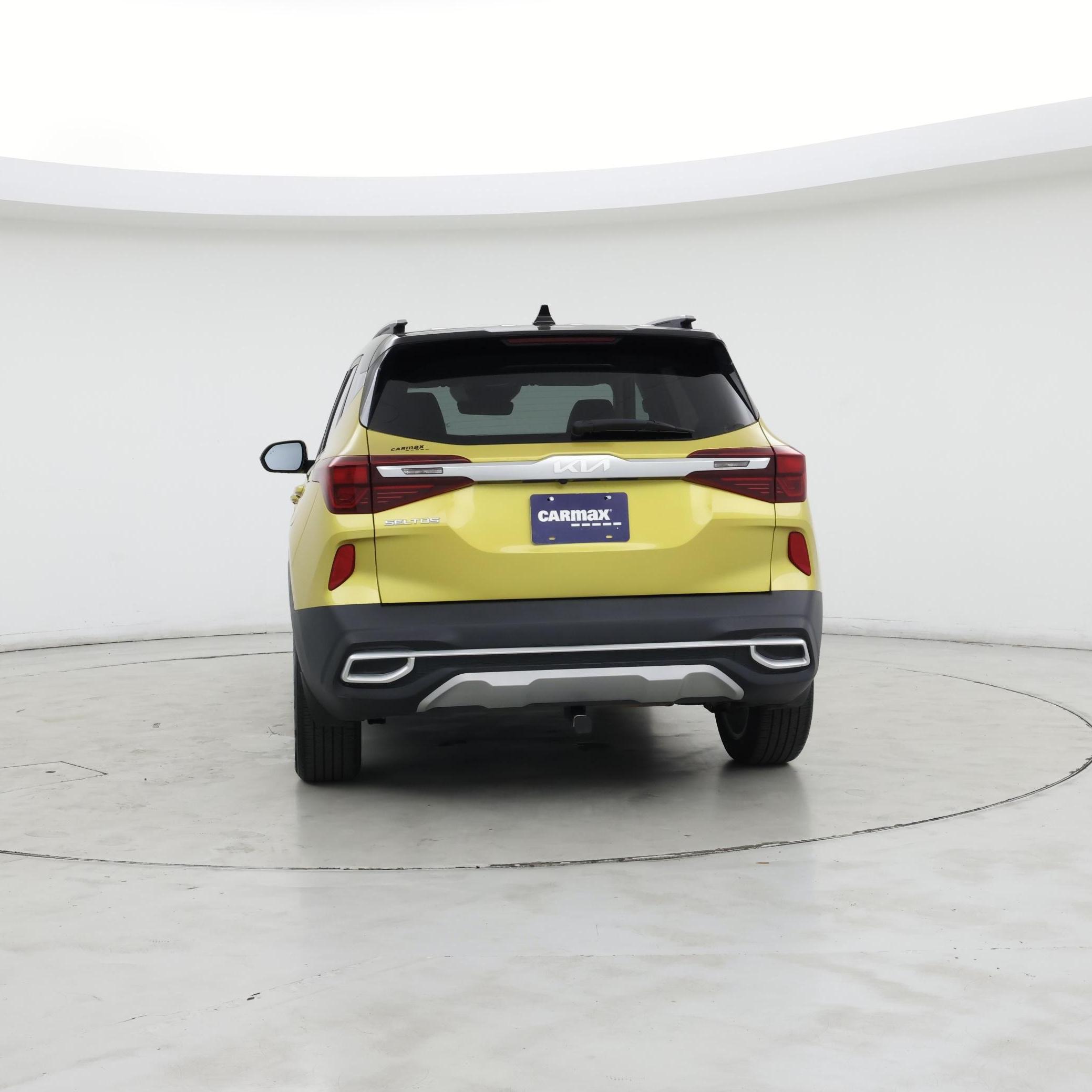 Thumbnail: 2023 Kia Seltos - 6