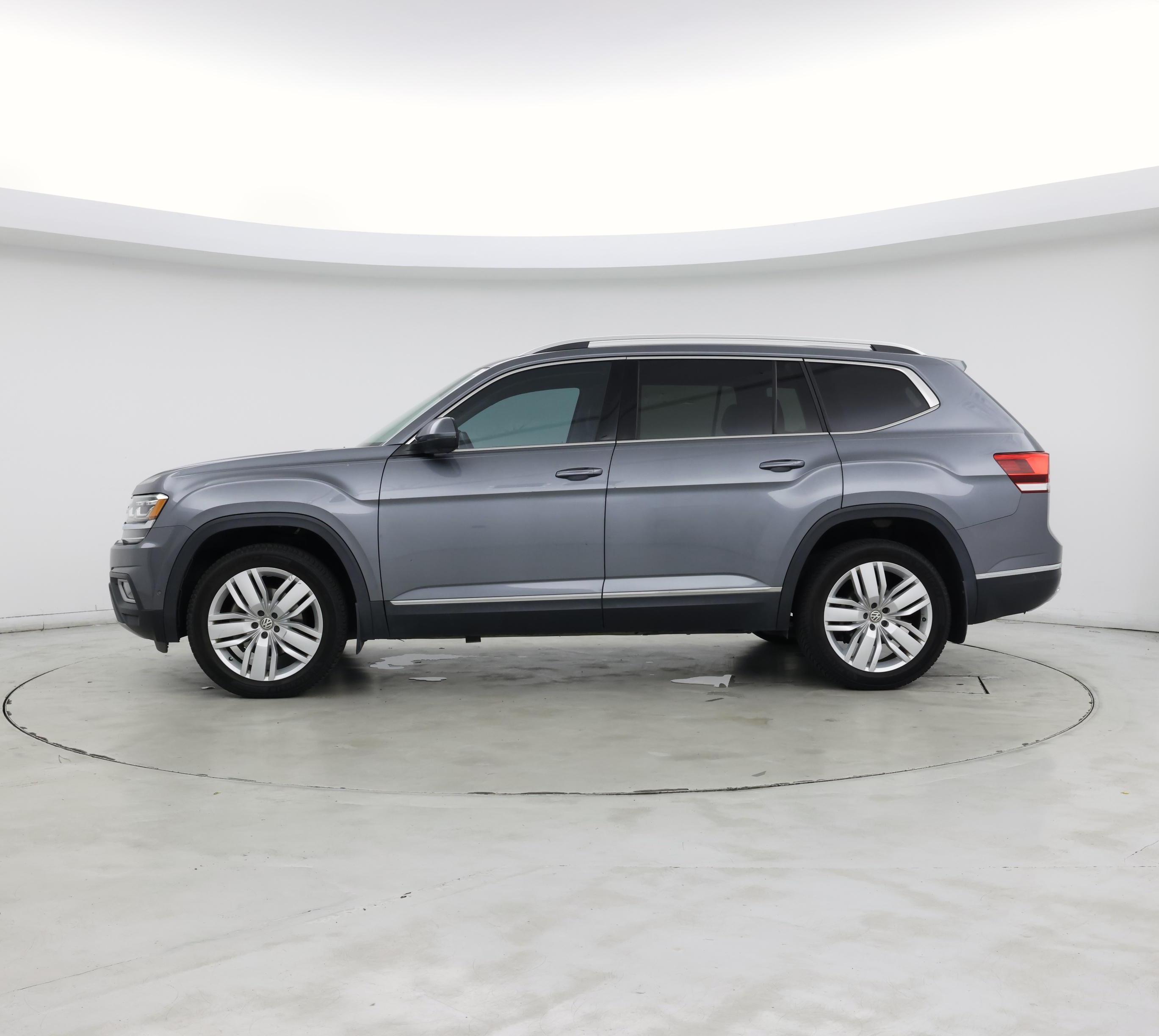 Thumbnail: 2018 Volkswagen Atlas - 3