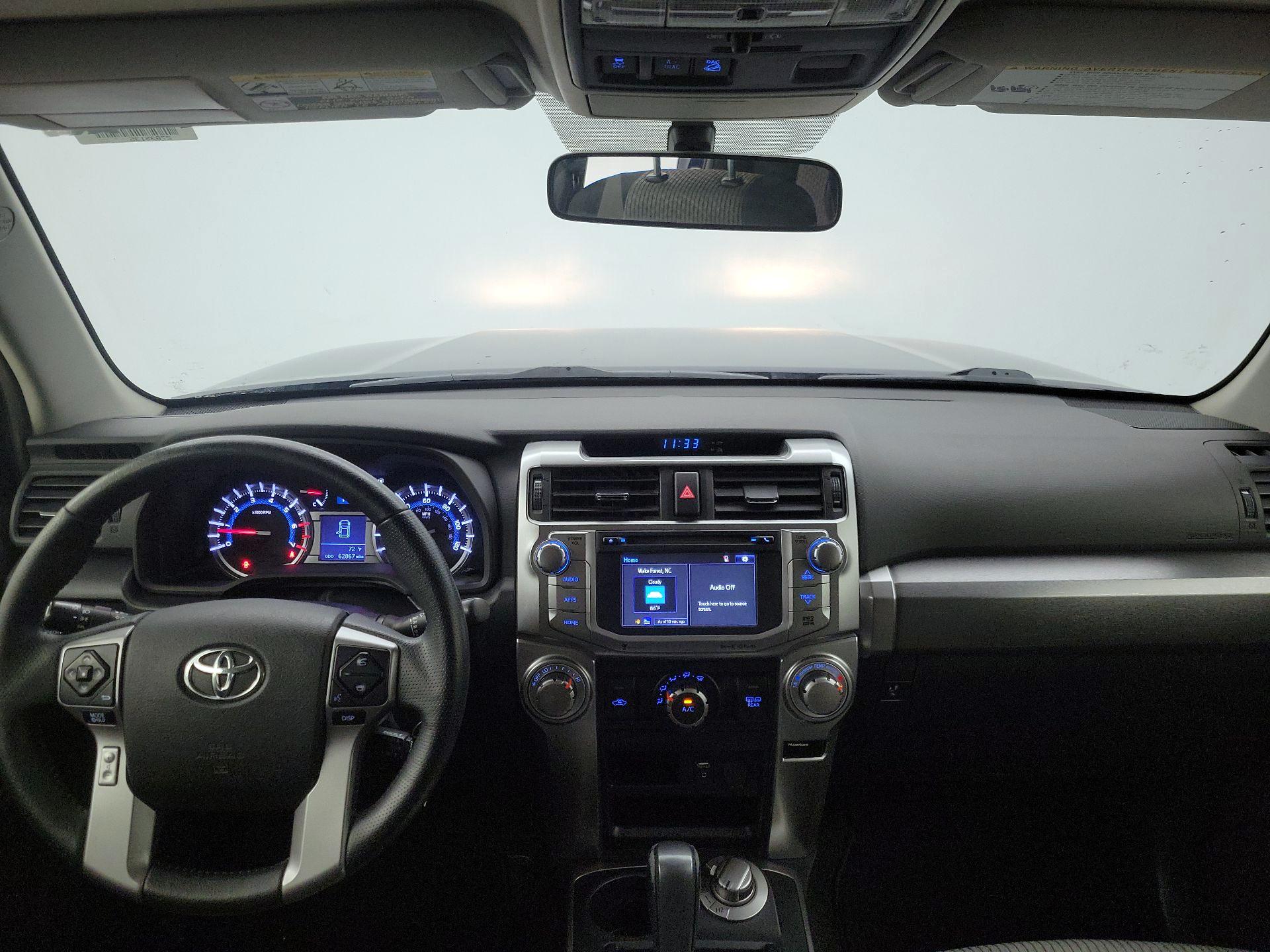 Thumbnail: 2019 Toyota 4Runner - 9