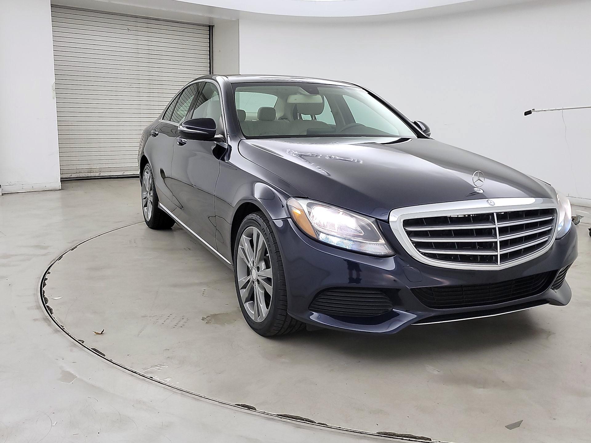 Thumbnail: 2017 Mercedes-Benz C-Class - 3