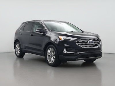 Black 2022 Ford Edge Titanium