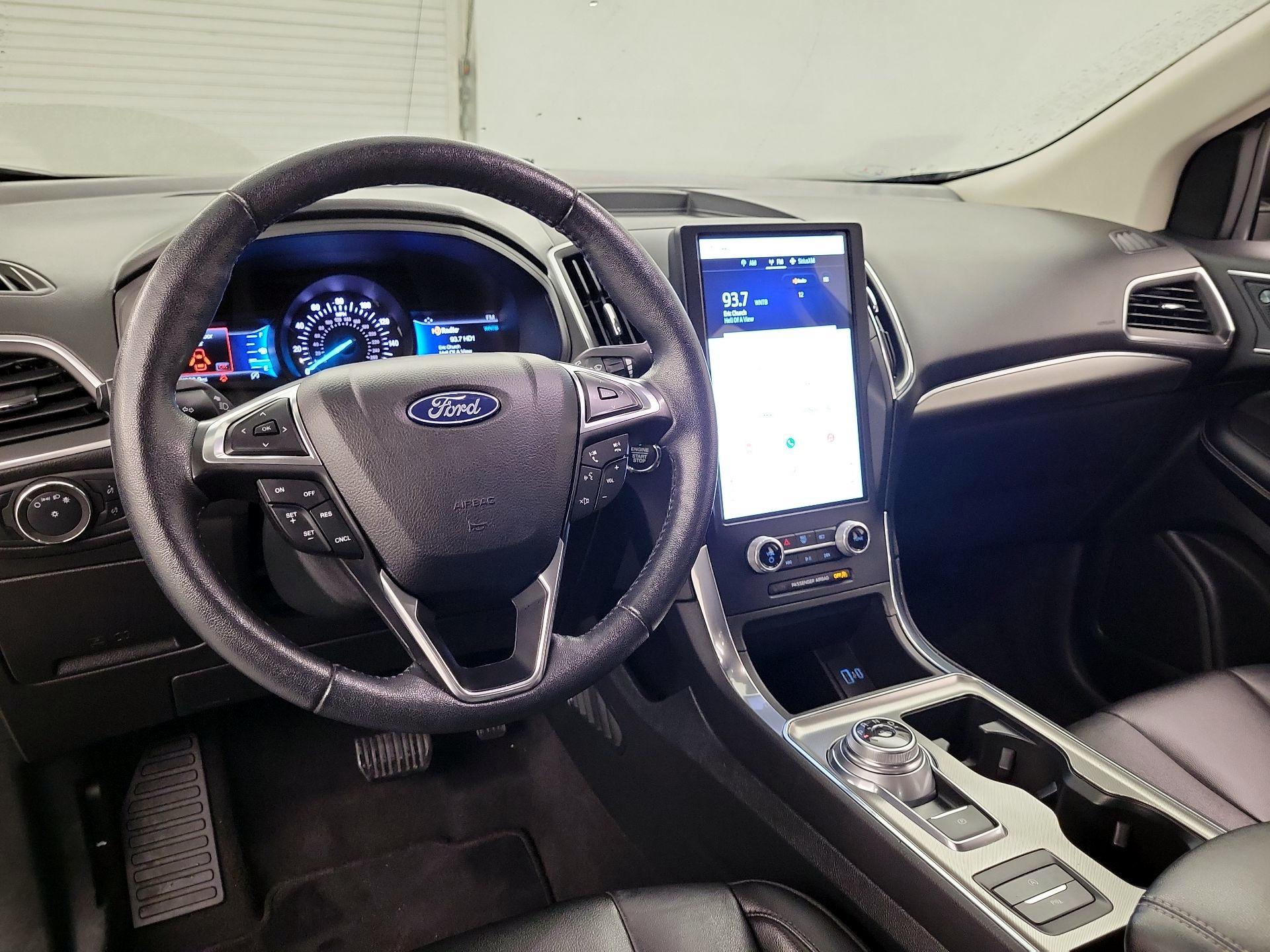 Thumbnail: 2022 Ford Edge - 9