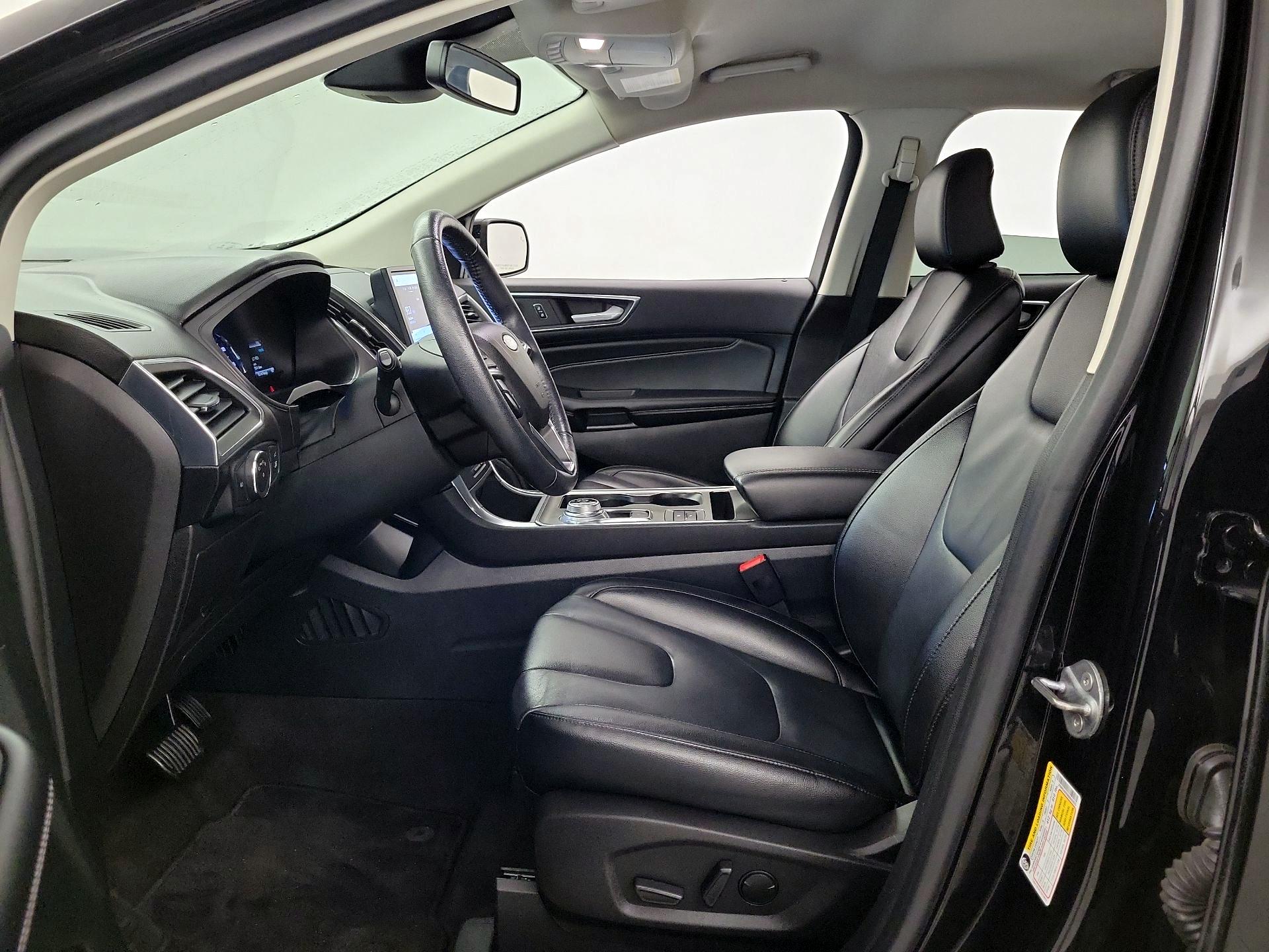 Thumbnail: 2022 Ford Edge - 11
