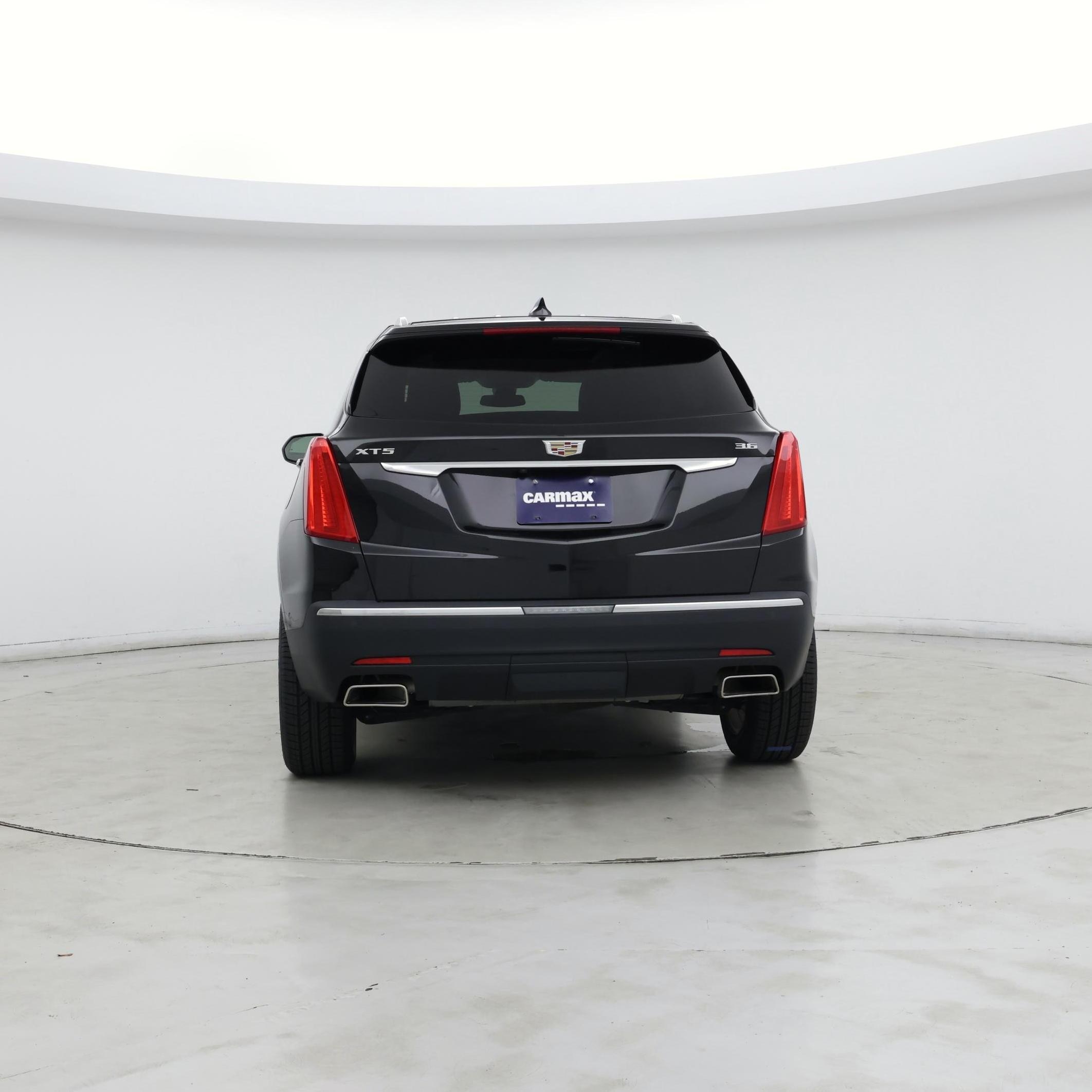 Thumbnail: 2019 Cadillac XT5 - 6