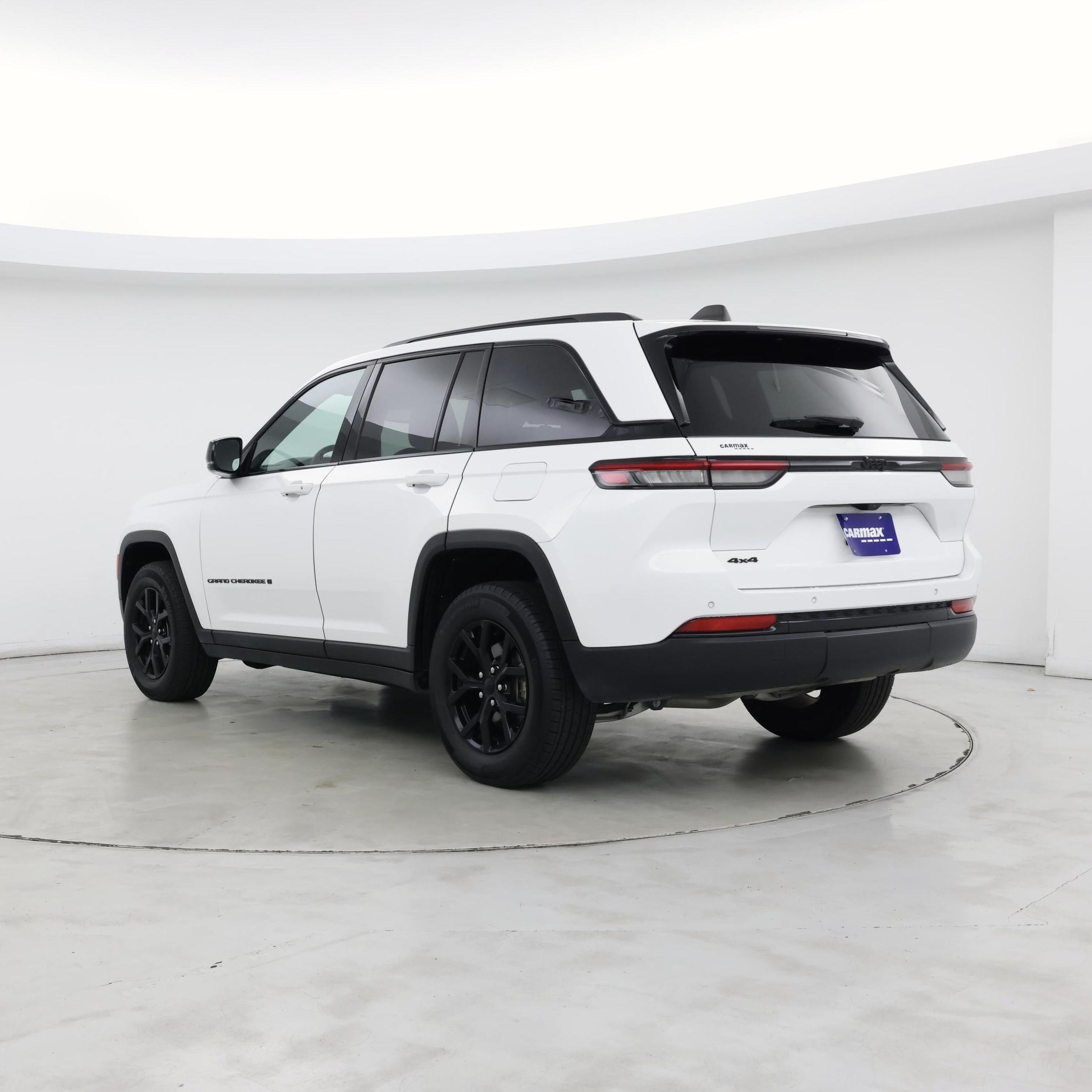 Thumbnail: 2024 Jeep Grand Cherokee - 2