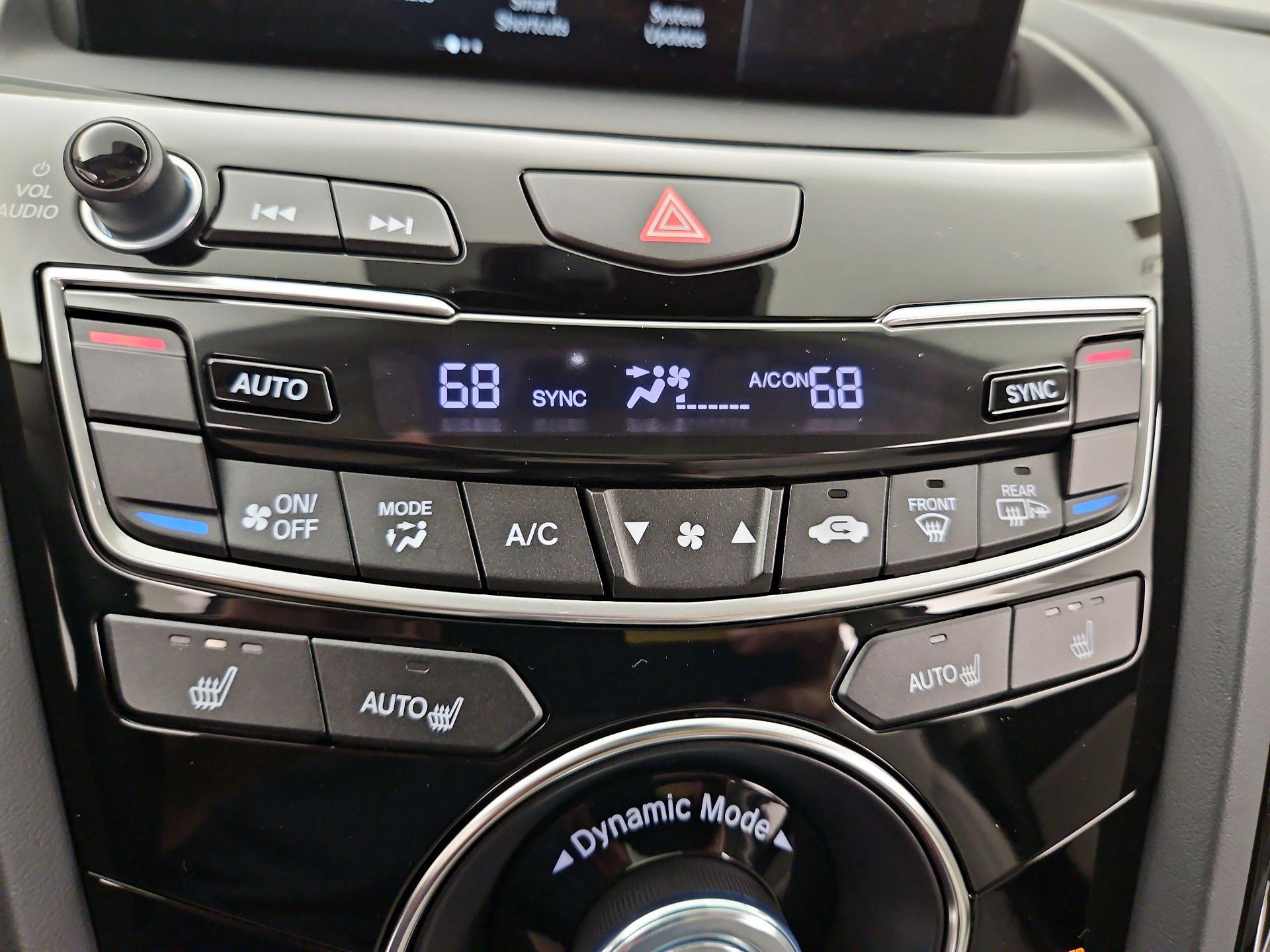 Thumbnail: 2025 Acura RDX - 17