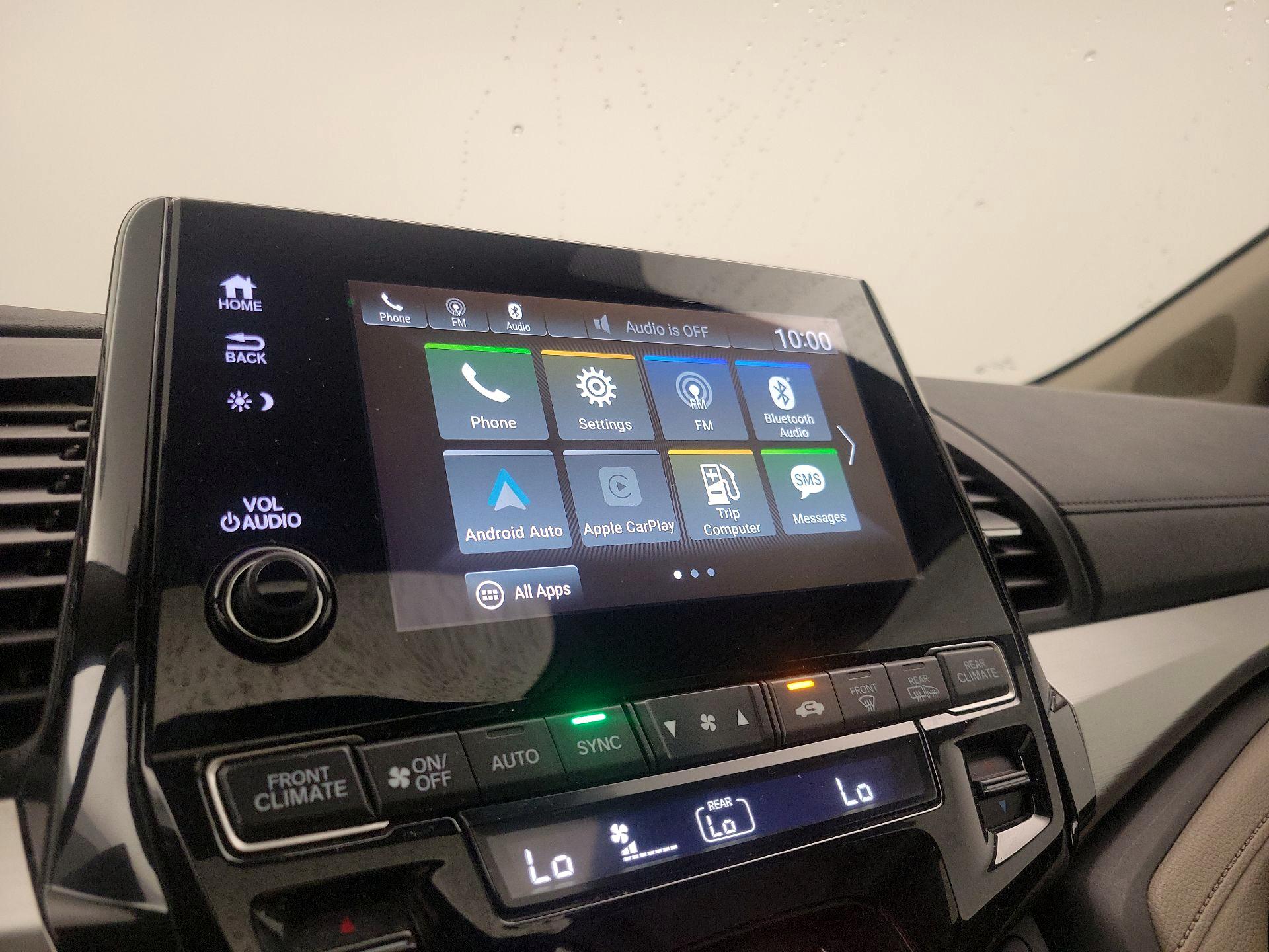 Thumbnail: 2018 Honda Odyssey - 15