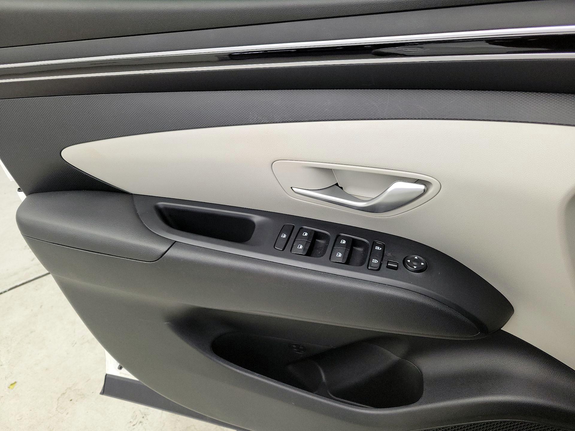 Thumbnail: 2024 Hyundai Tucson - 12