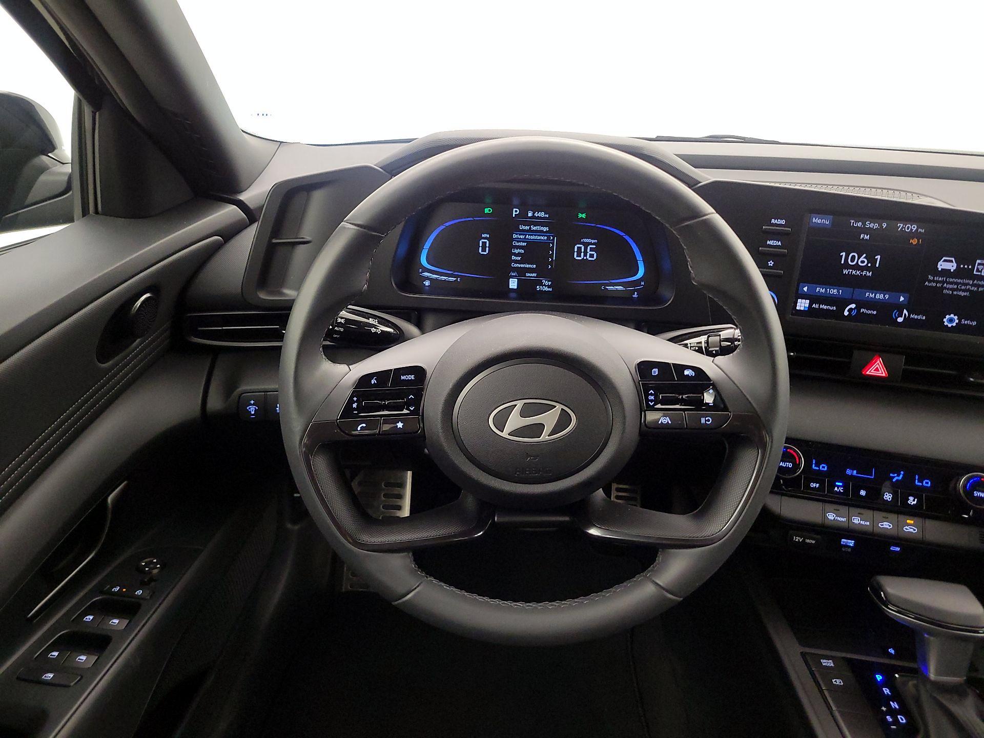 Thumbnail: 2025 Hyundai Elantra - 10