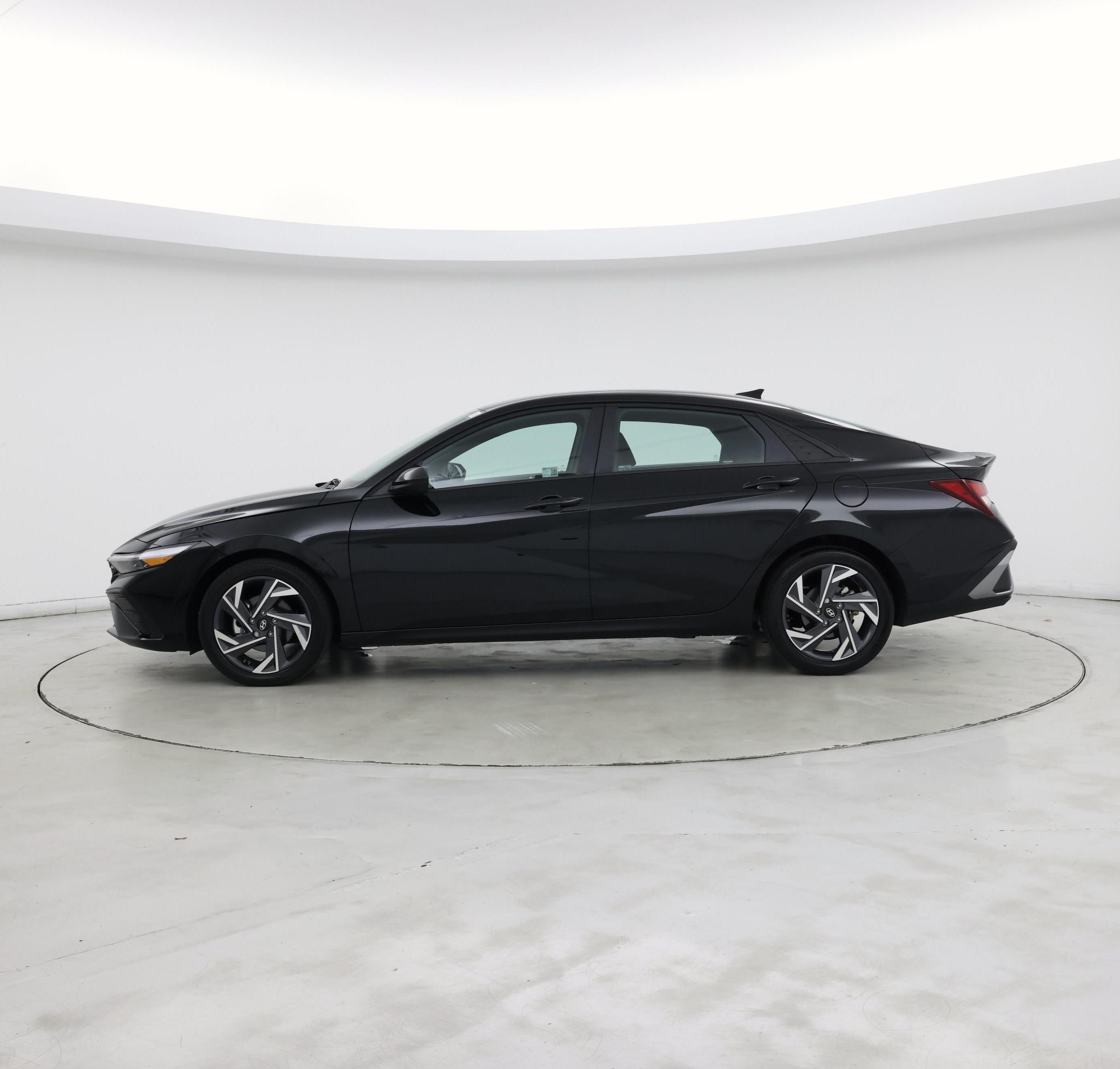 Thumbnail: 2025 Hyundai Elantra - 3