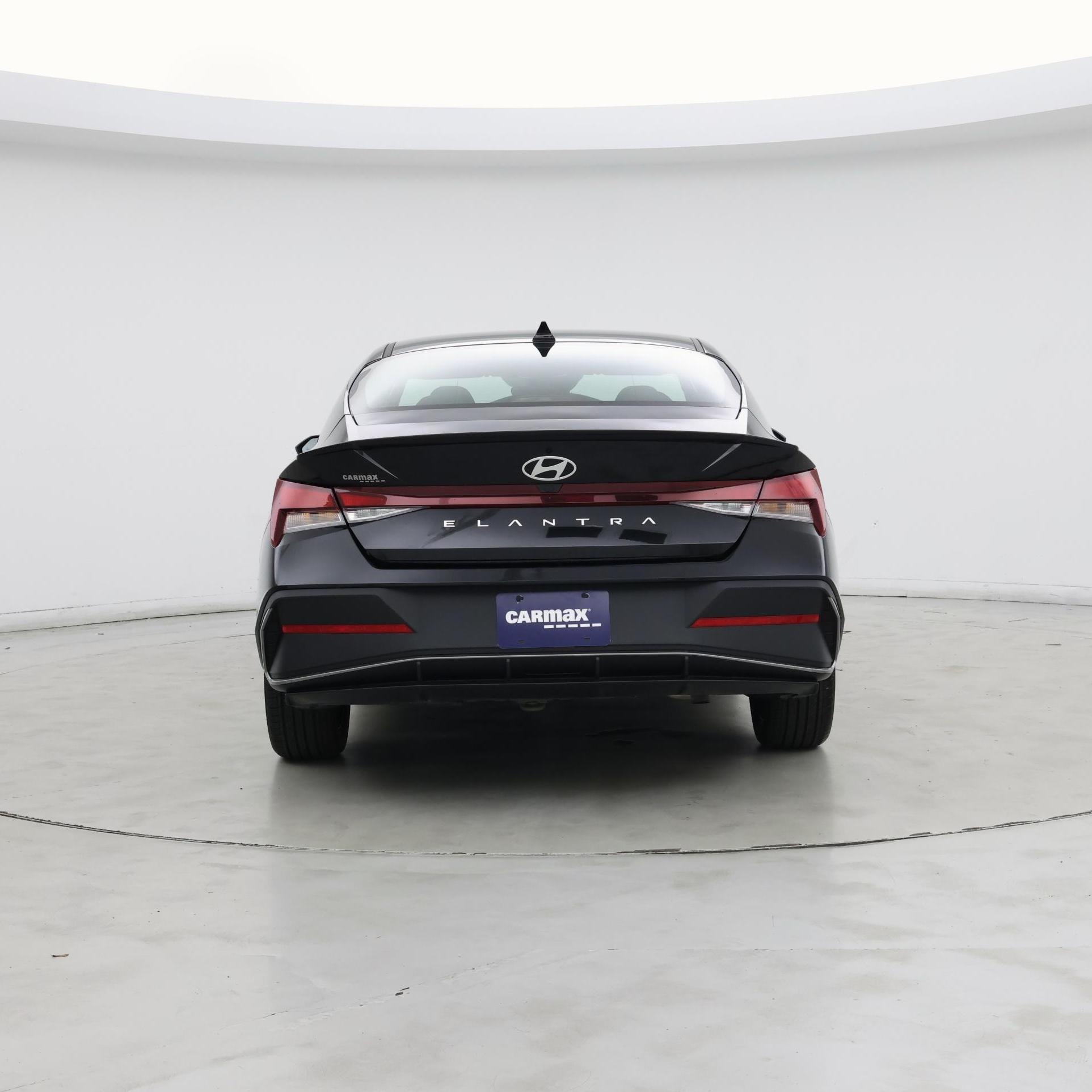 Thumbnail: 2025 Hyundai Elantra - 6