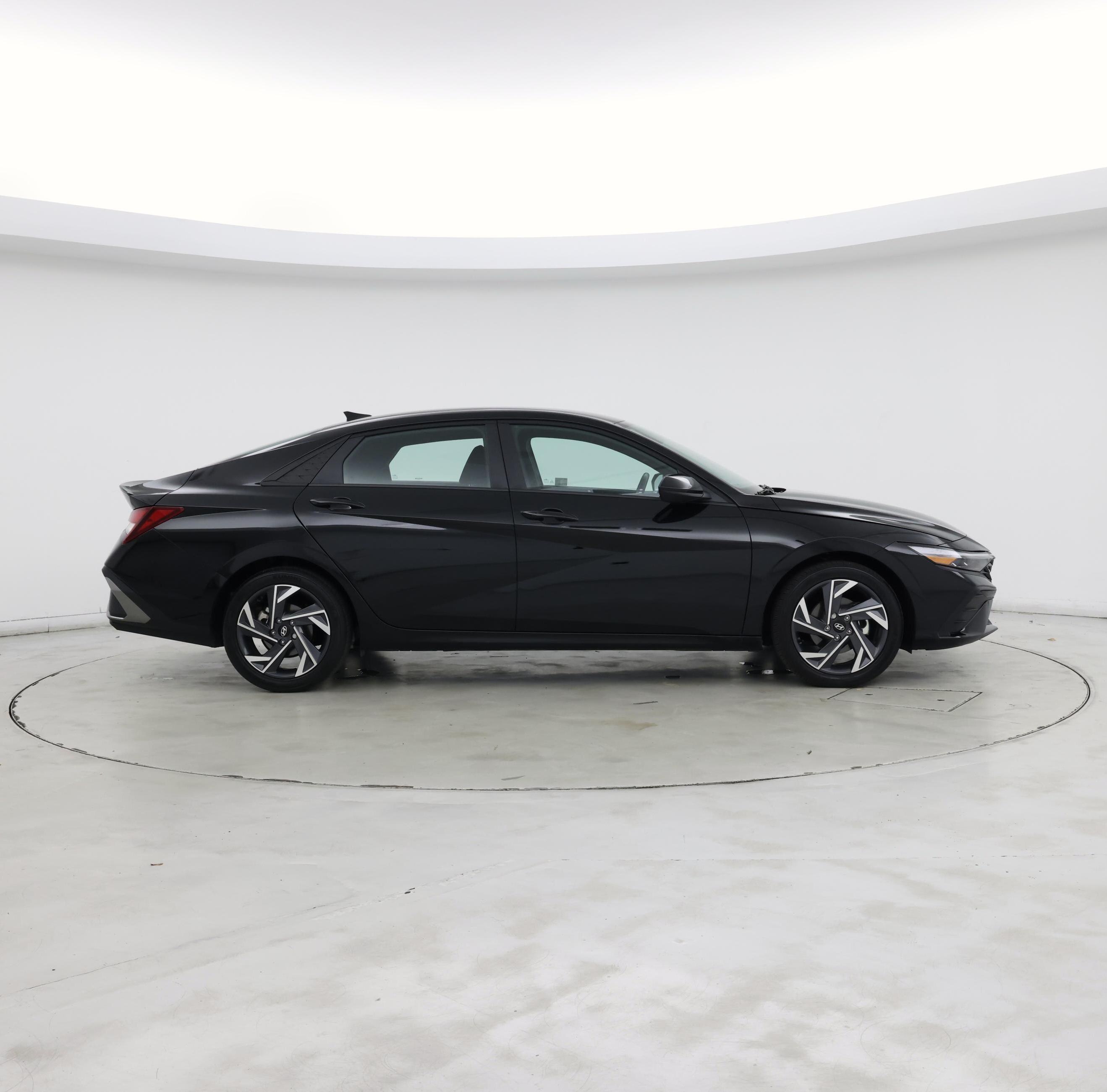 Thumbnail: 2025 Hyundai Elantra - 7