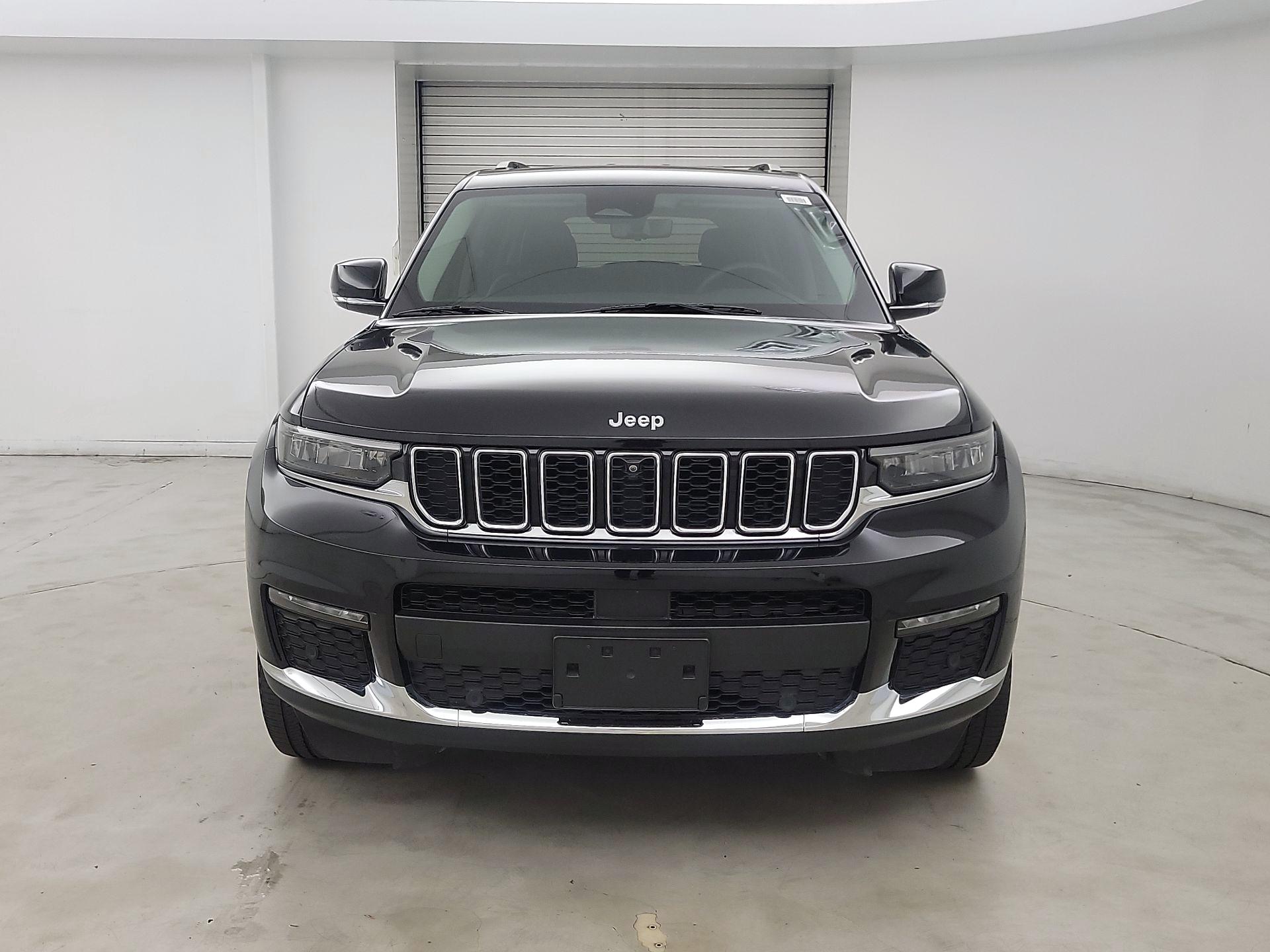 Thumbnail: 2023 Jeep Grand Cherokee L - 2