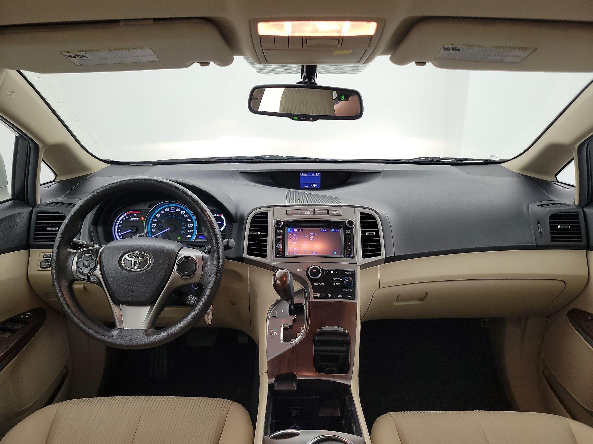 Thumbnail: 2014 Toyota Venza - 9