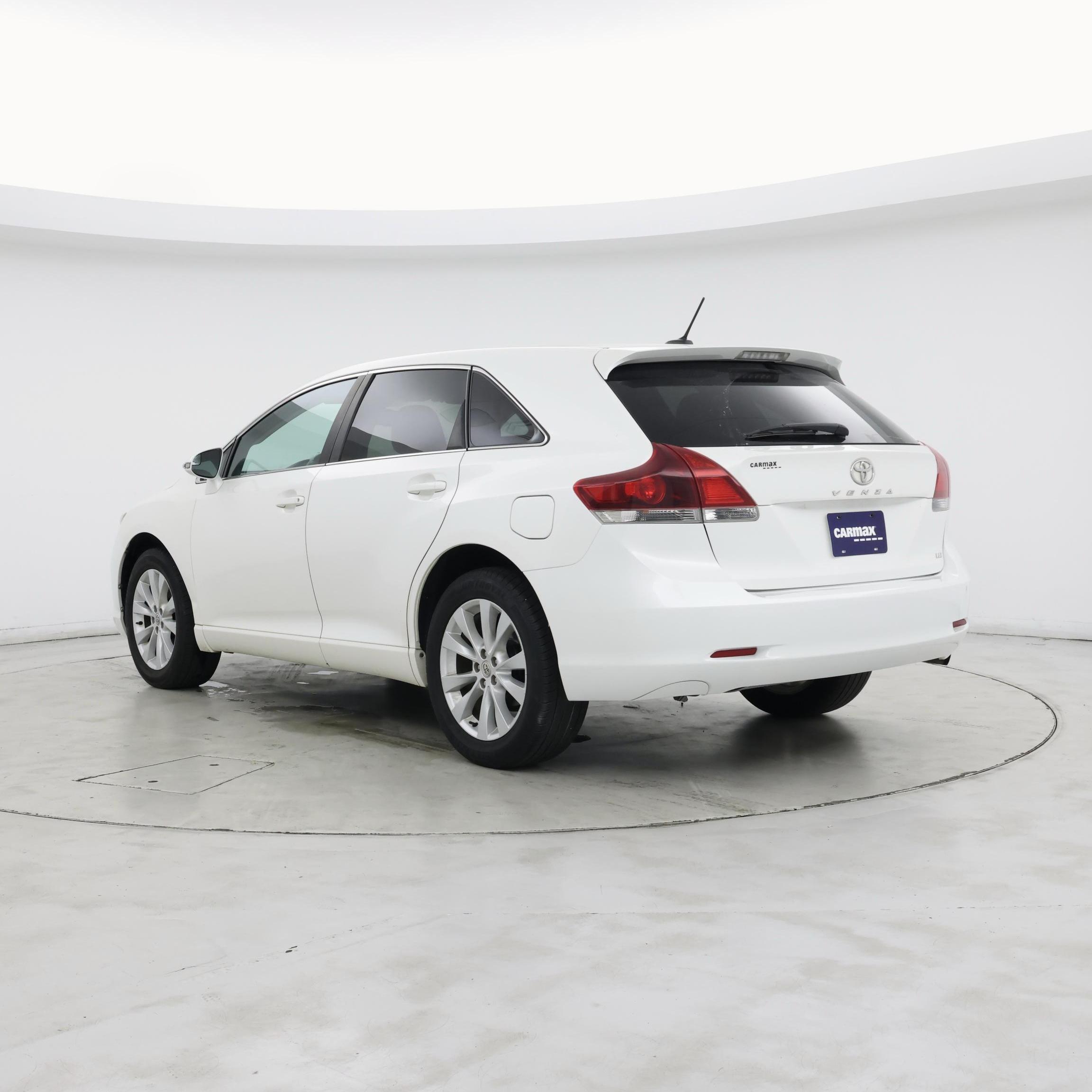 Thumbnail: 2014 Toyota Venza - 2