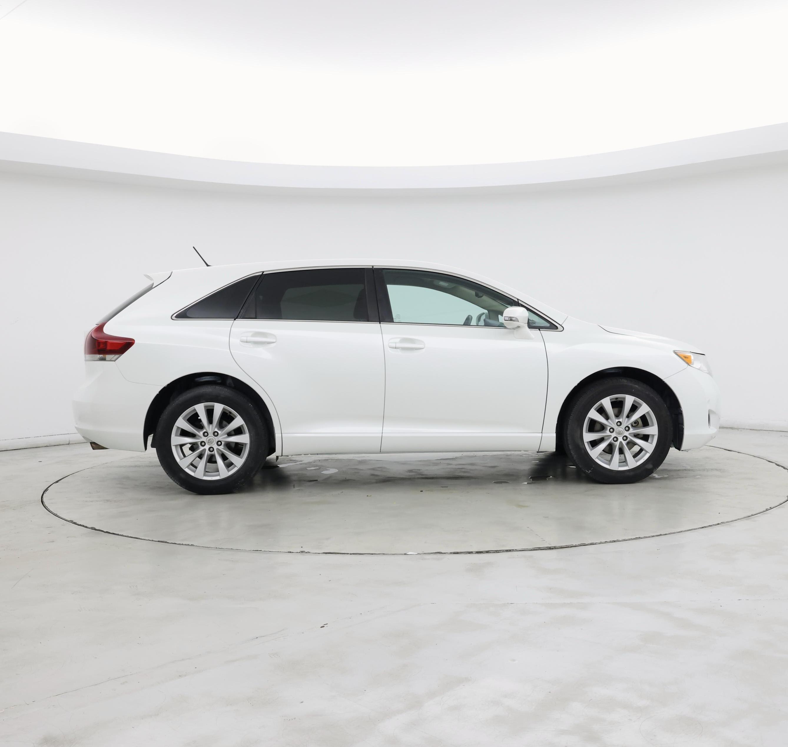 Thumbnail: 2014 Toyota Venza - 7