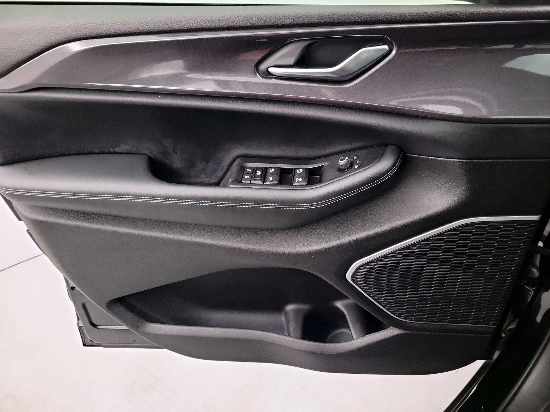 Thumbnail: 2022 Jeep Grand Cherokee L - 12