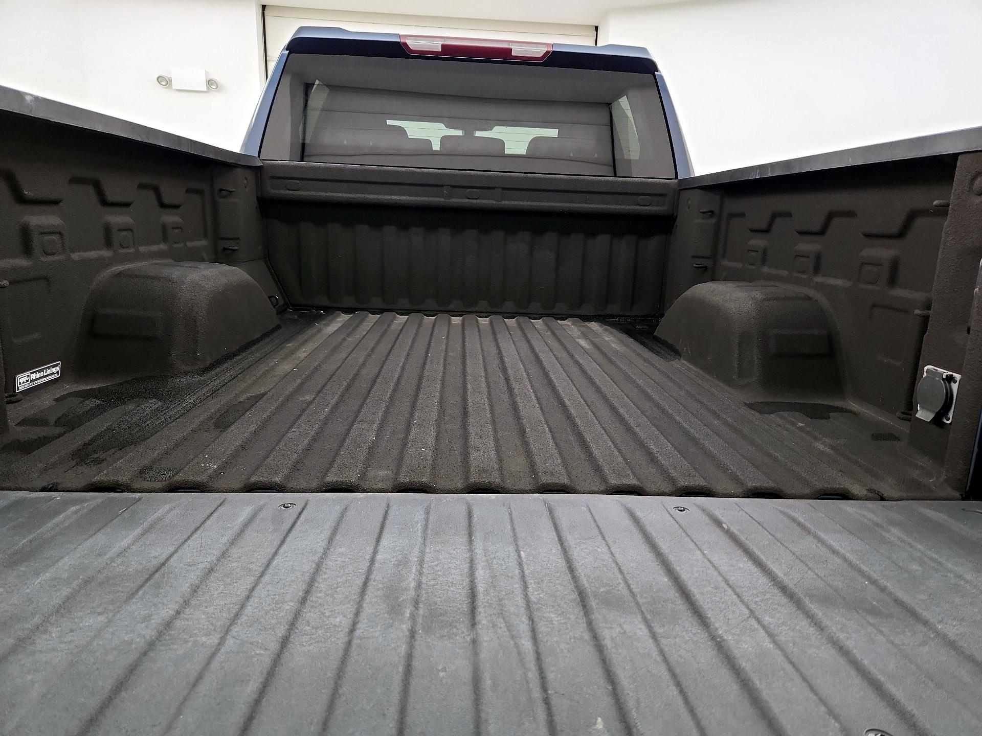 Thumbnail: 2021 Chevrolet Silverado 1500 - 20