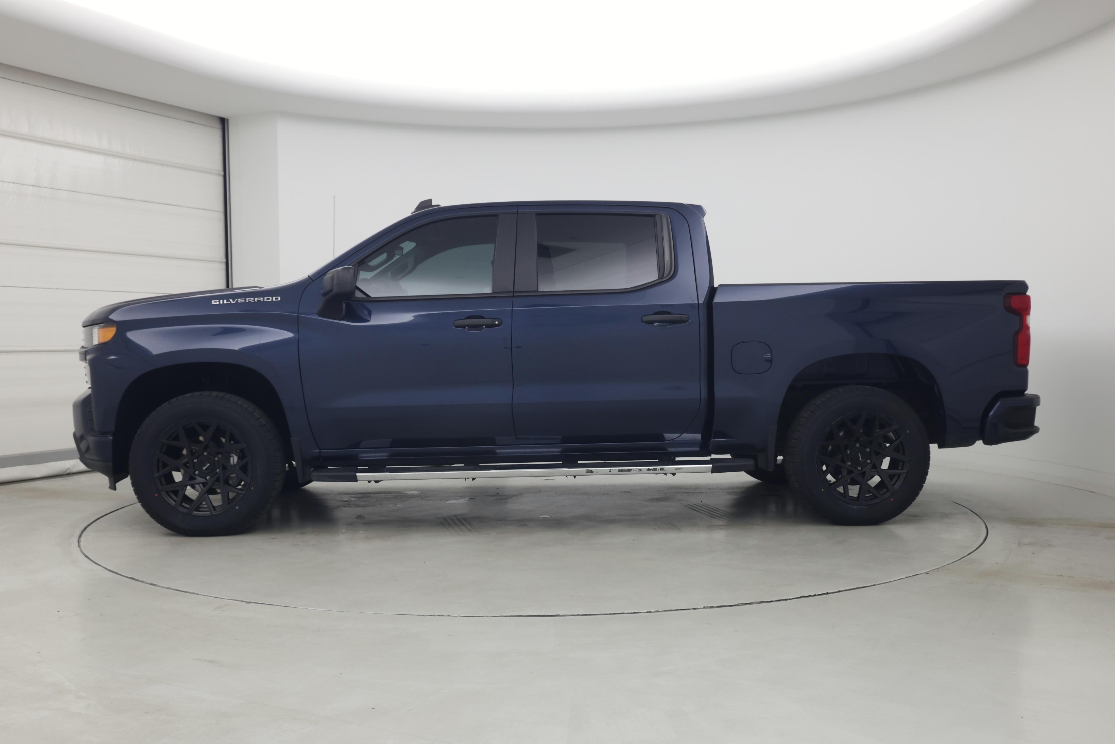 Thumbnail: 2021 Chevrolet Silverado 1500 - 3