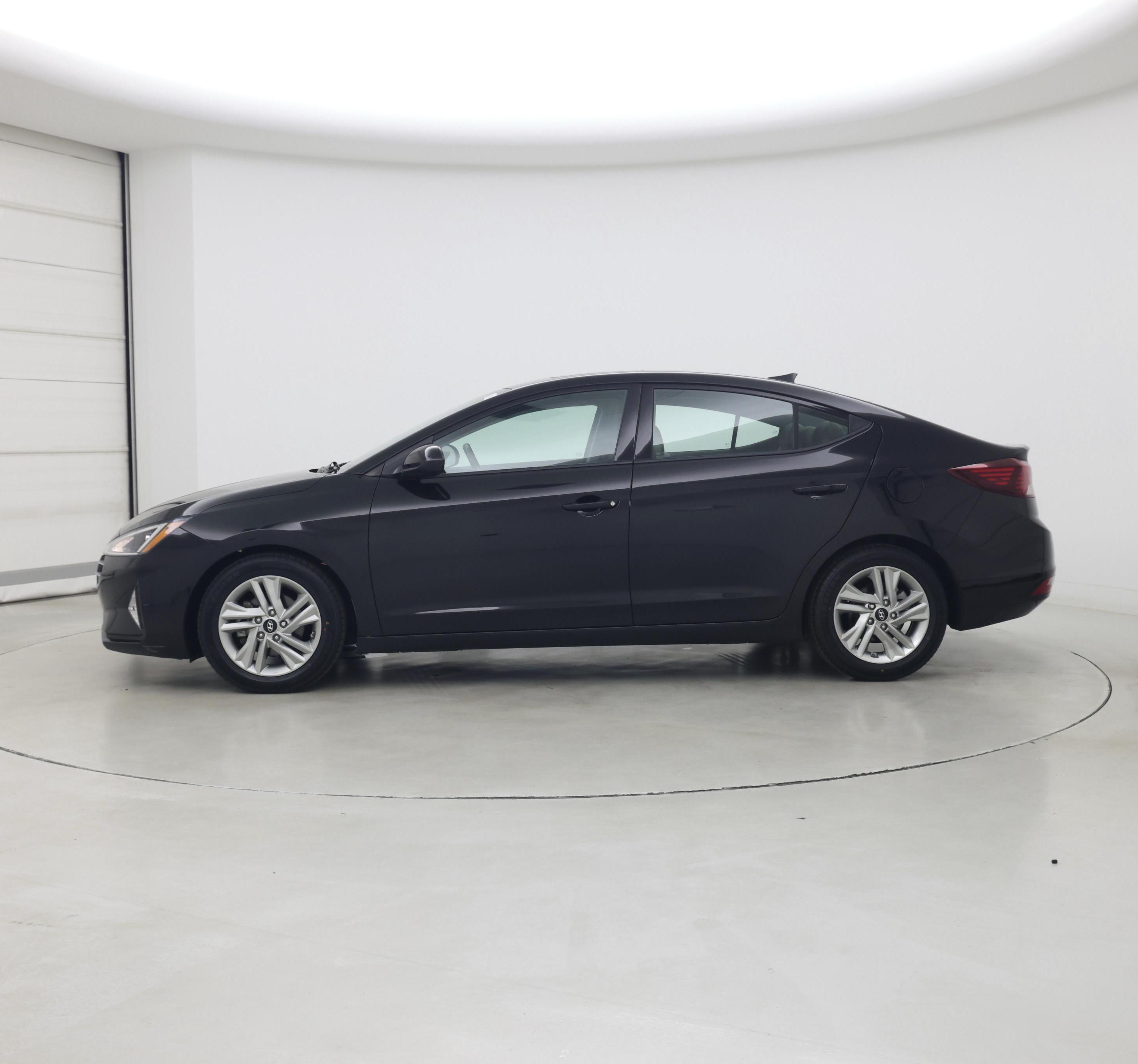 Thumbnail: 2020 Hyundai Elantra - 3