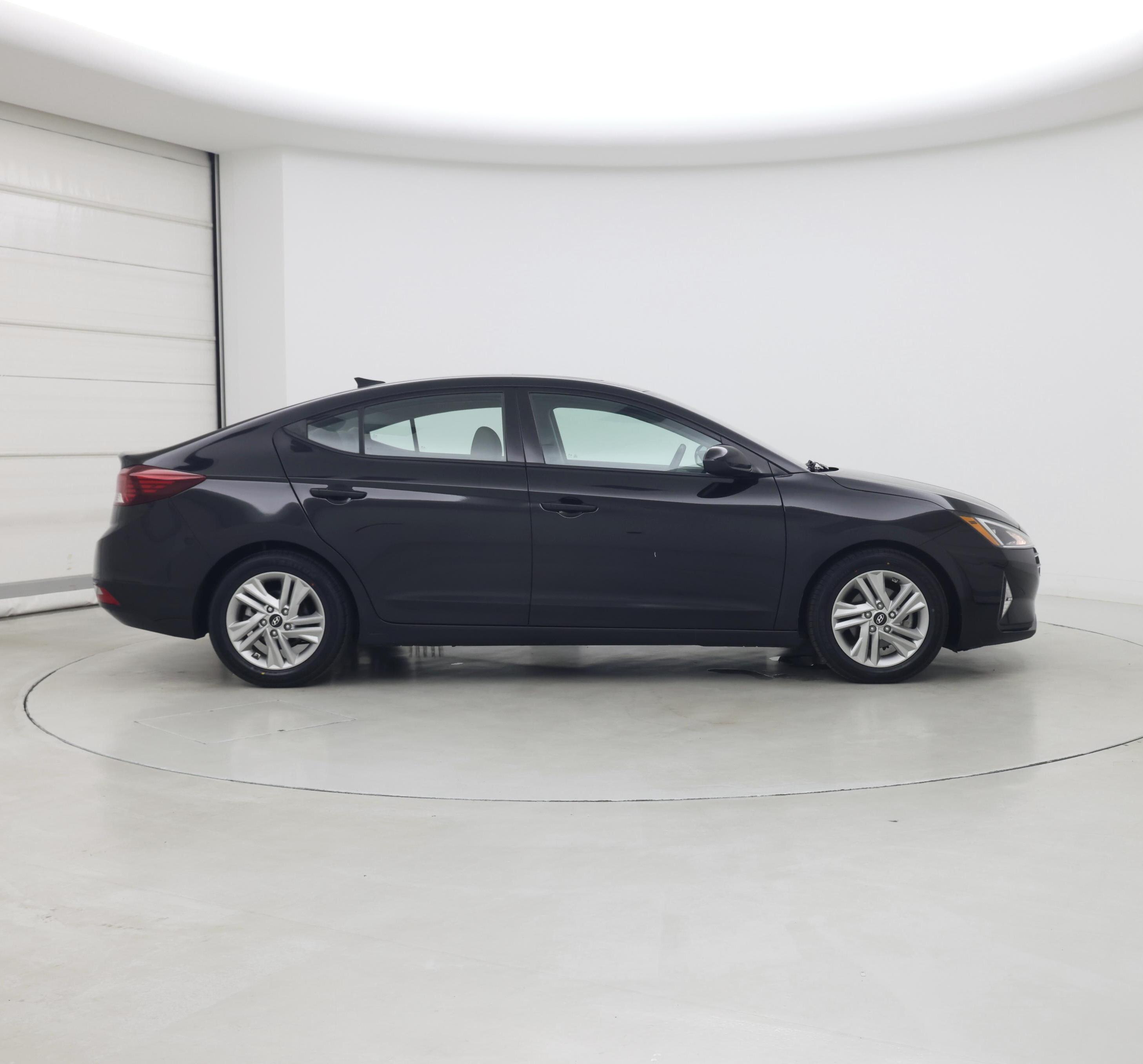 Thumbnail: 2020 Hyundai Elantra - 7