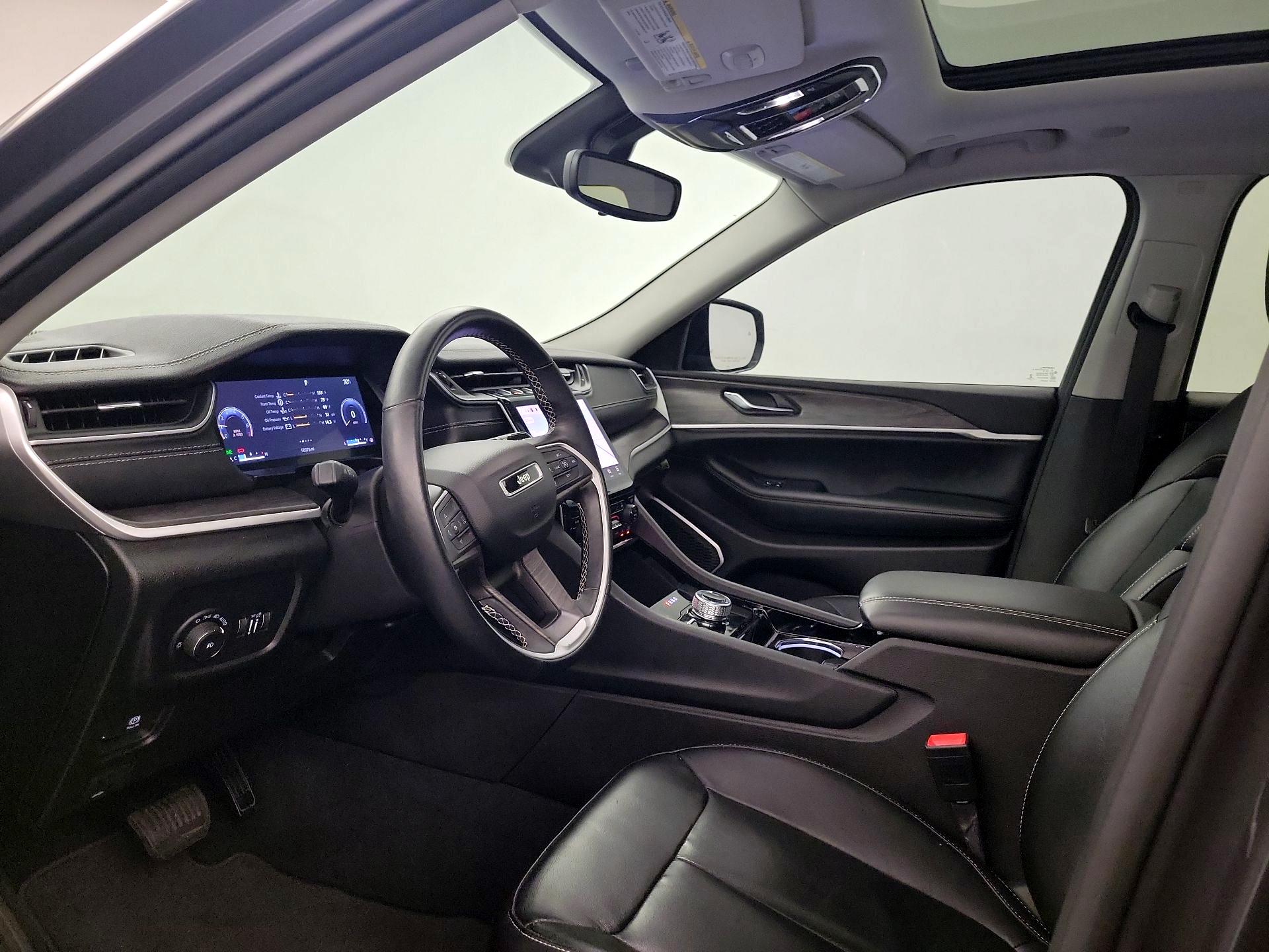 Thumbnail: 2022 Jeep Grand Cherokee L - 9