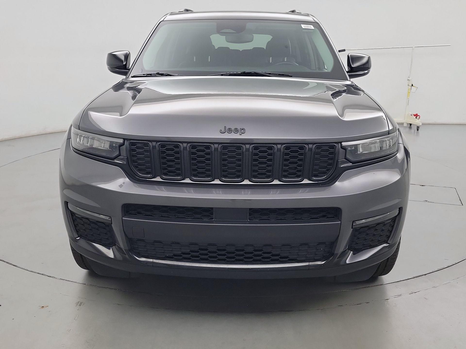 Thumbnail: 2022 Jeep Grand Cherokee L - 2