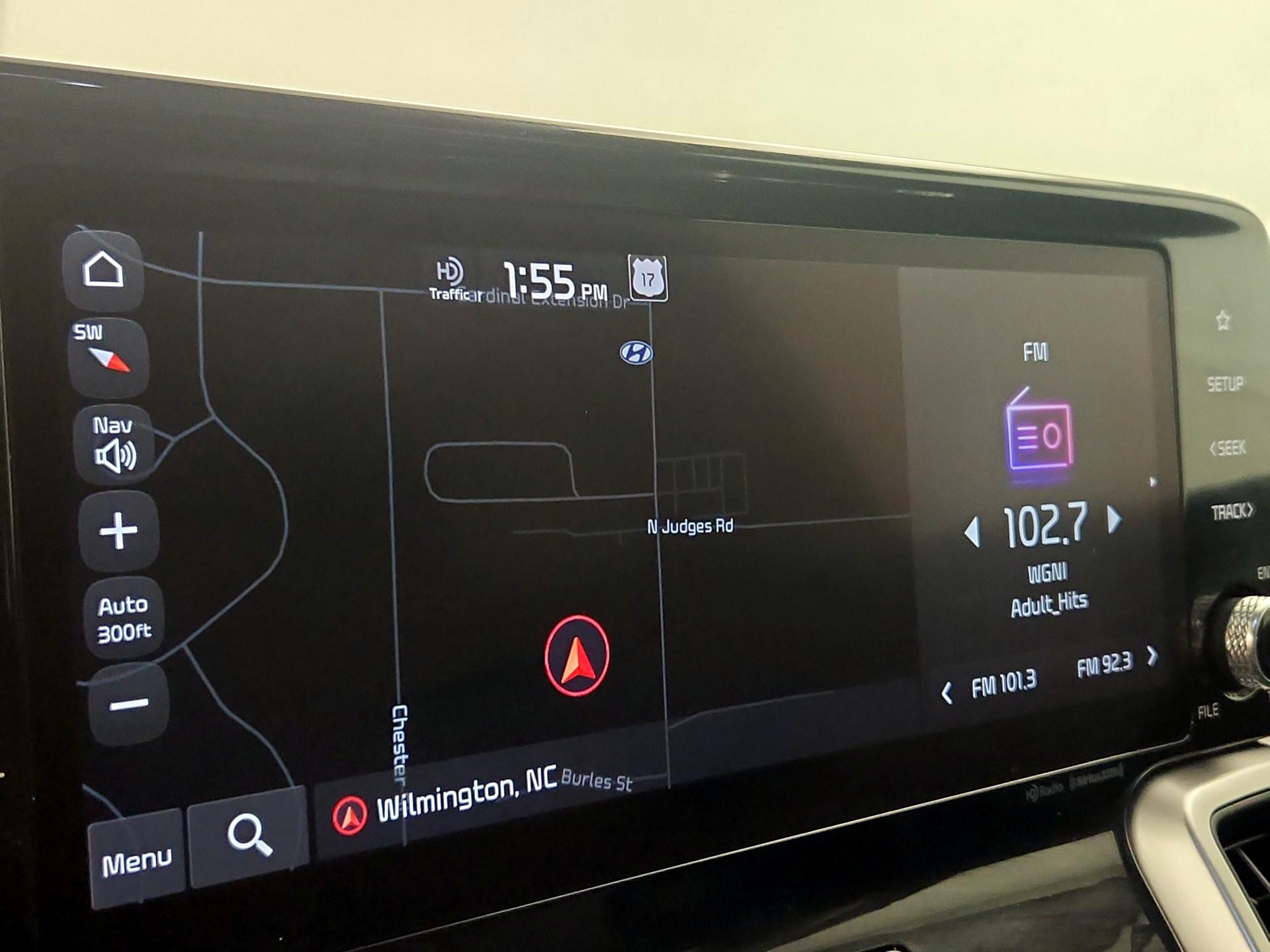 Thumbnail: 2022 Kia Sorento - 14