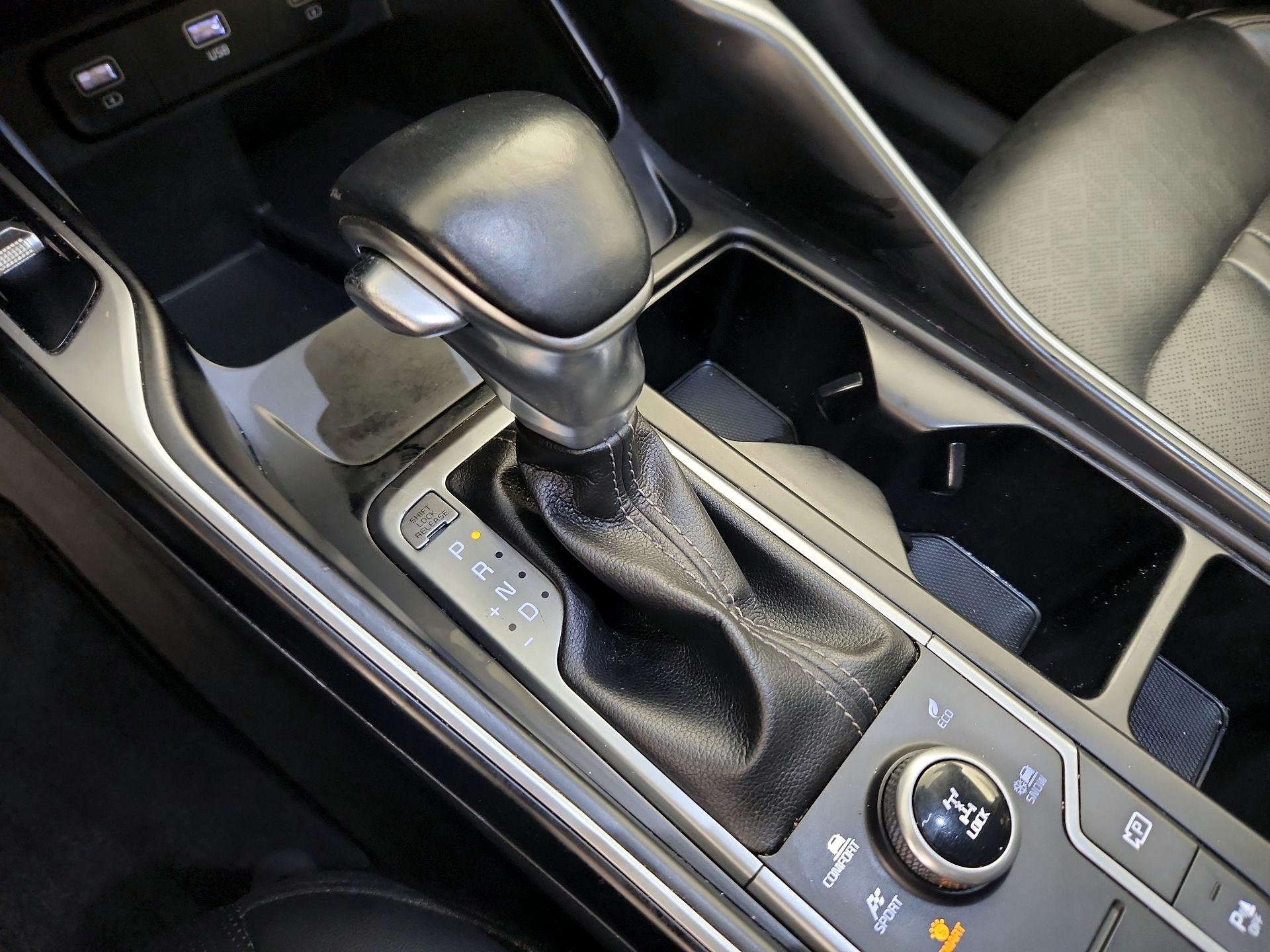 Thumbnail: 2022 Kia Sorento - 18