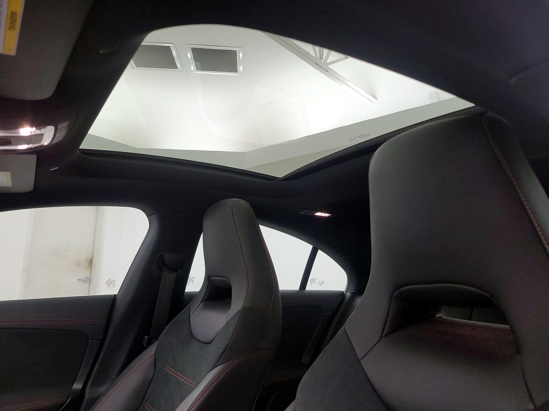 Thumbnail: 2020 Mercedes-Benz CLA - 17