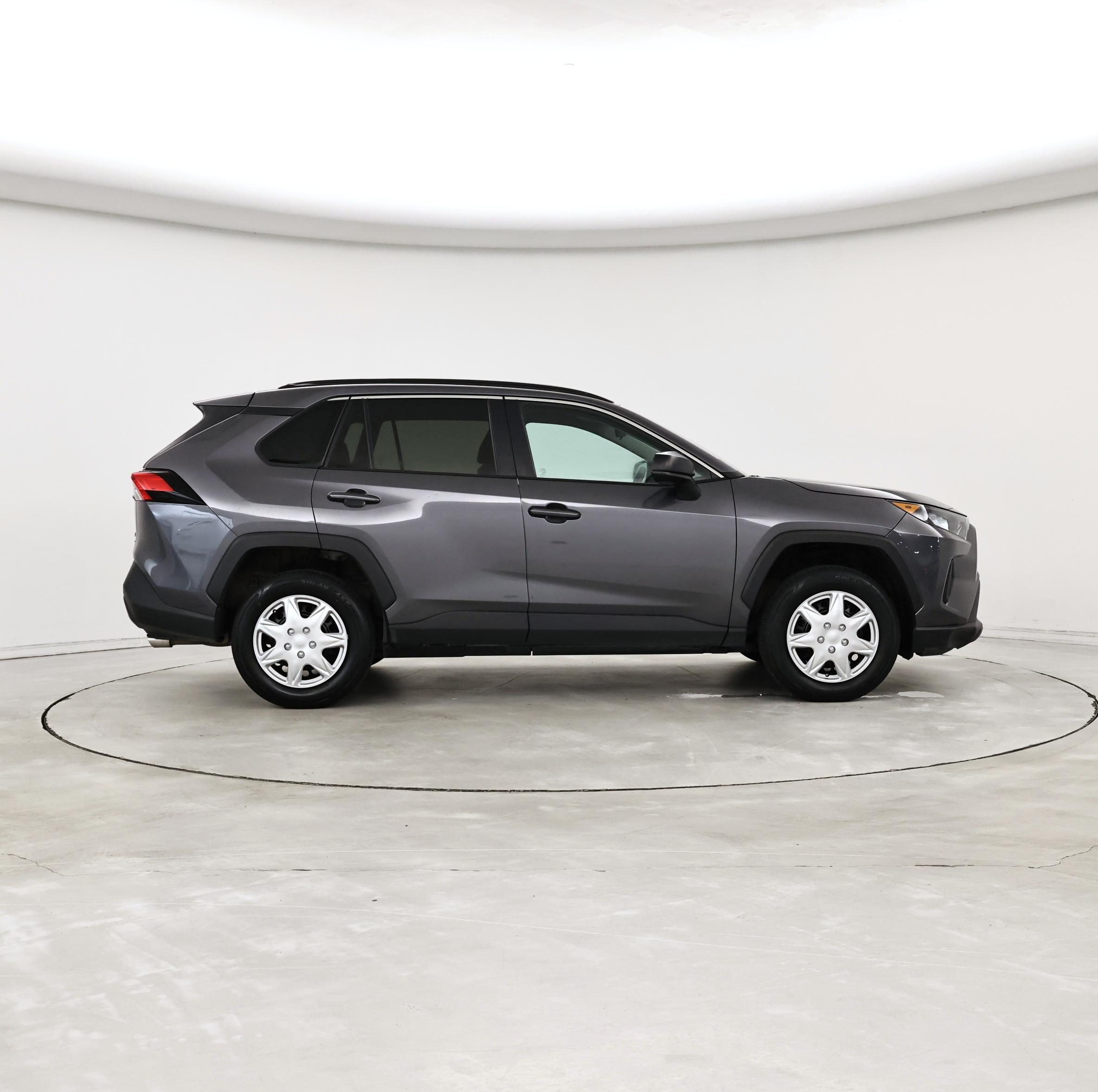 Thumbnail: 2021 Toyota RAV4 - 7