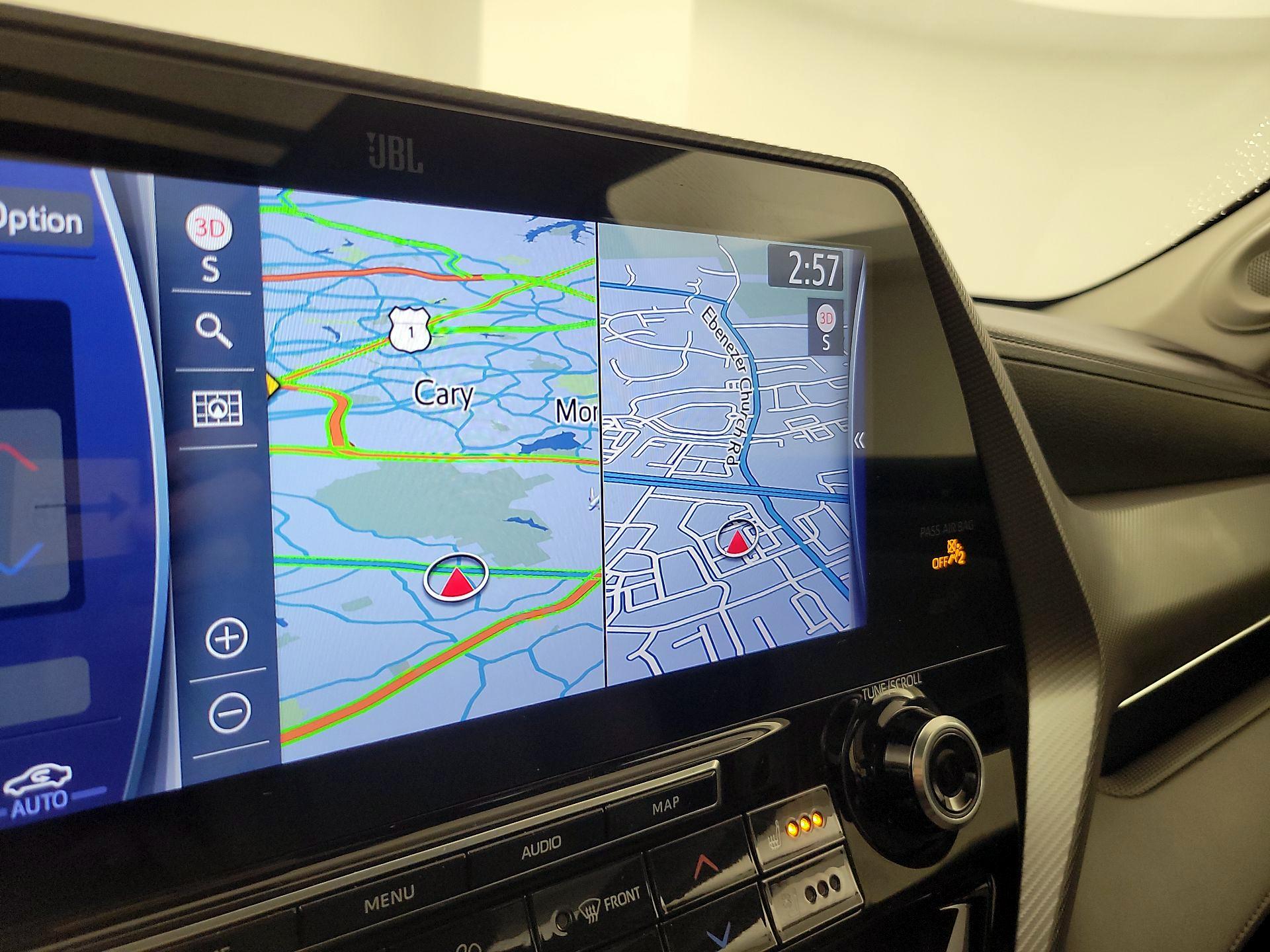 Thumbnail: 2021 Toyota Highlander - 14