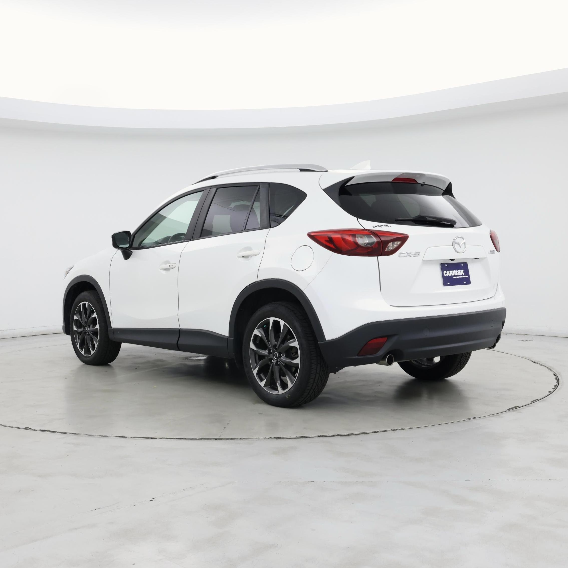 Thumbnail: 2016 Mazda CX-5 - 2