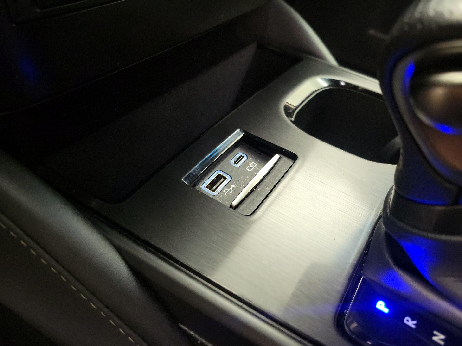 Thumbnail: 2024 Lexus ES - 18