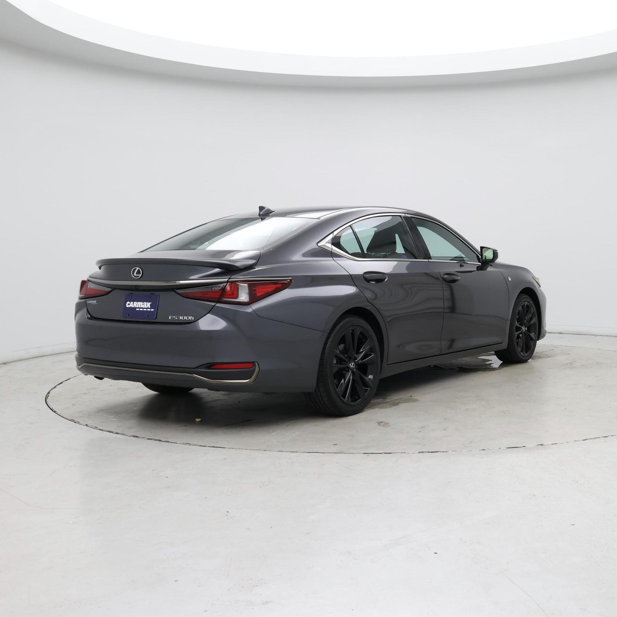 Thumbnail: 2024 Lexus ES - 8